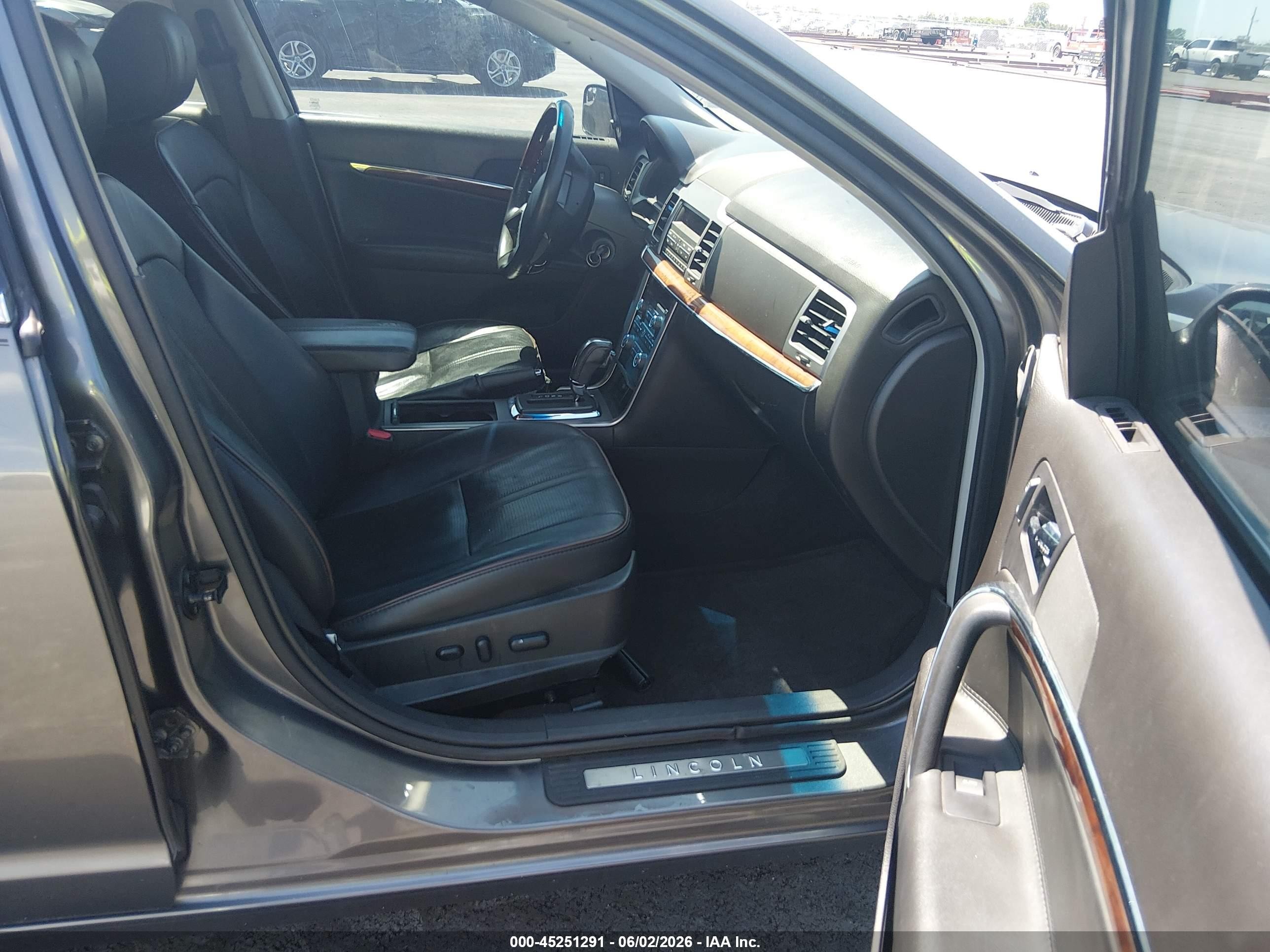 2011 Lincoln Mkz Hybrid   Gray vin: 3LNDL2L32BR752971
