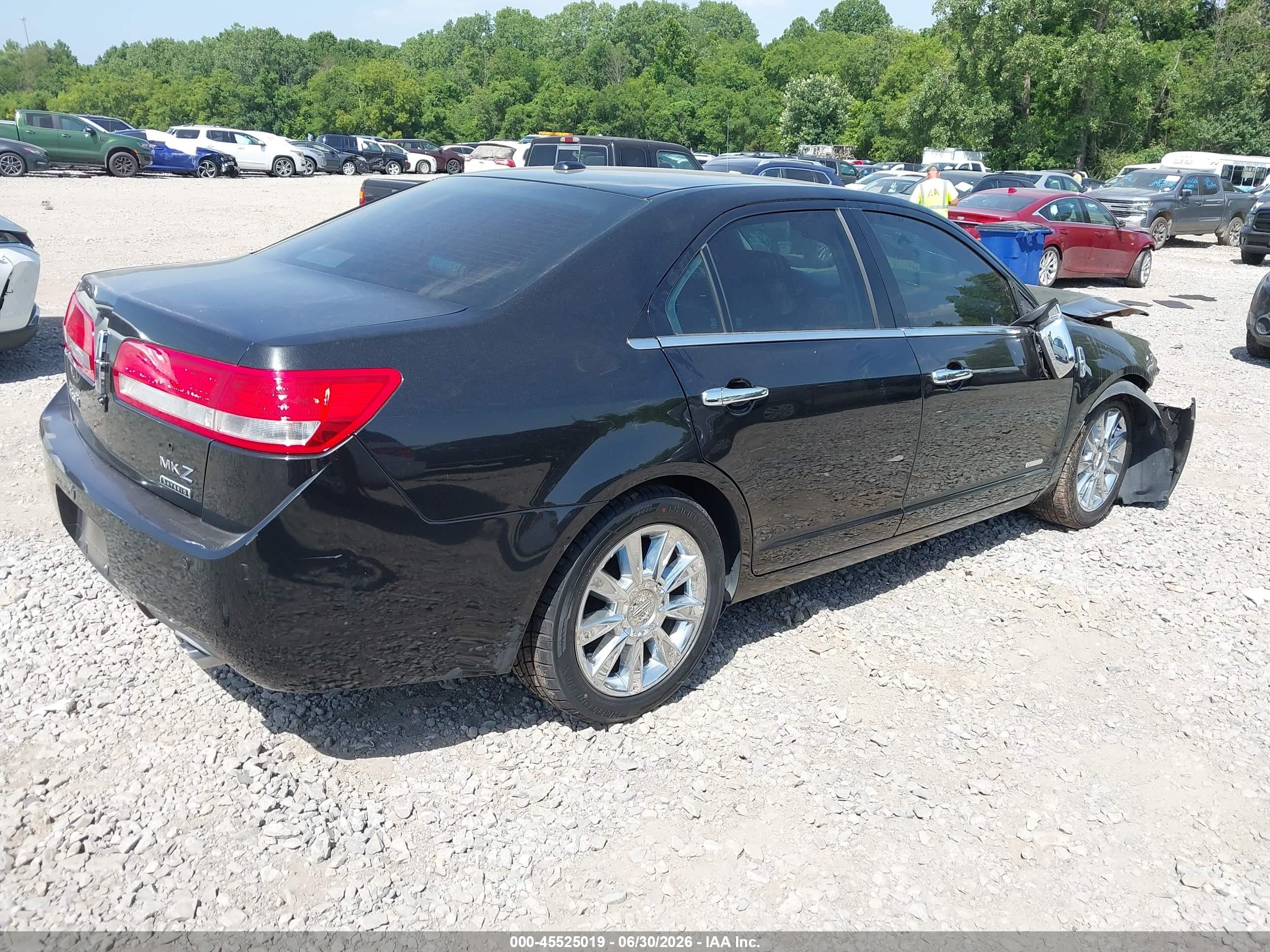 2011 Lincoln Mkz Hybrid   Black vin: 3LNDL2L32BR766529