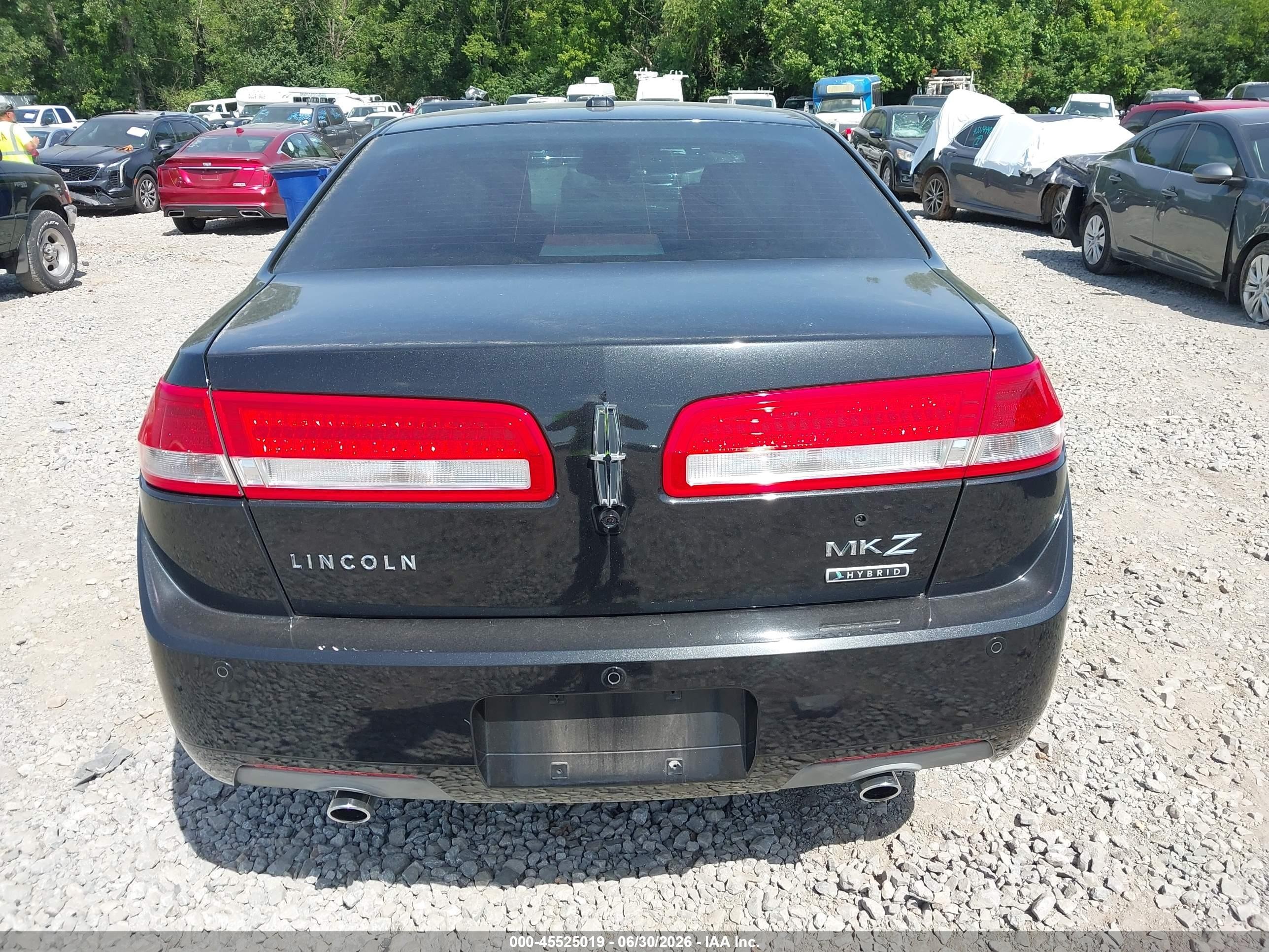 2011 Lincoln Mkz Hybrid   Black vin: 3LNDL2L32BR766529