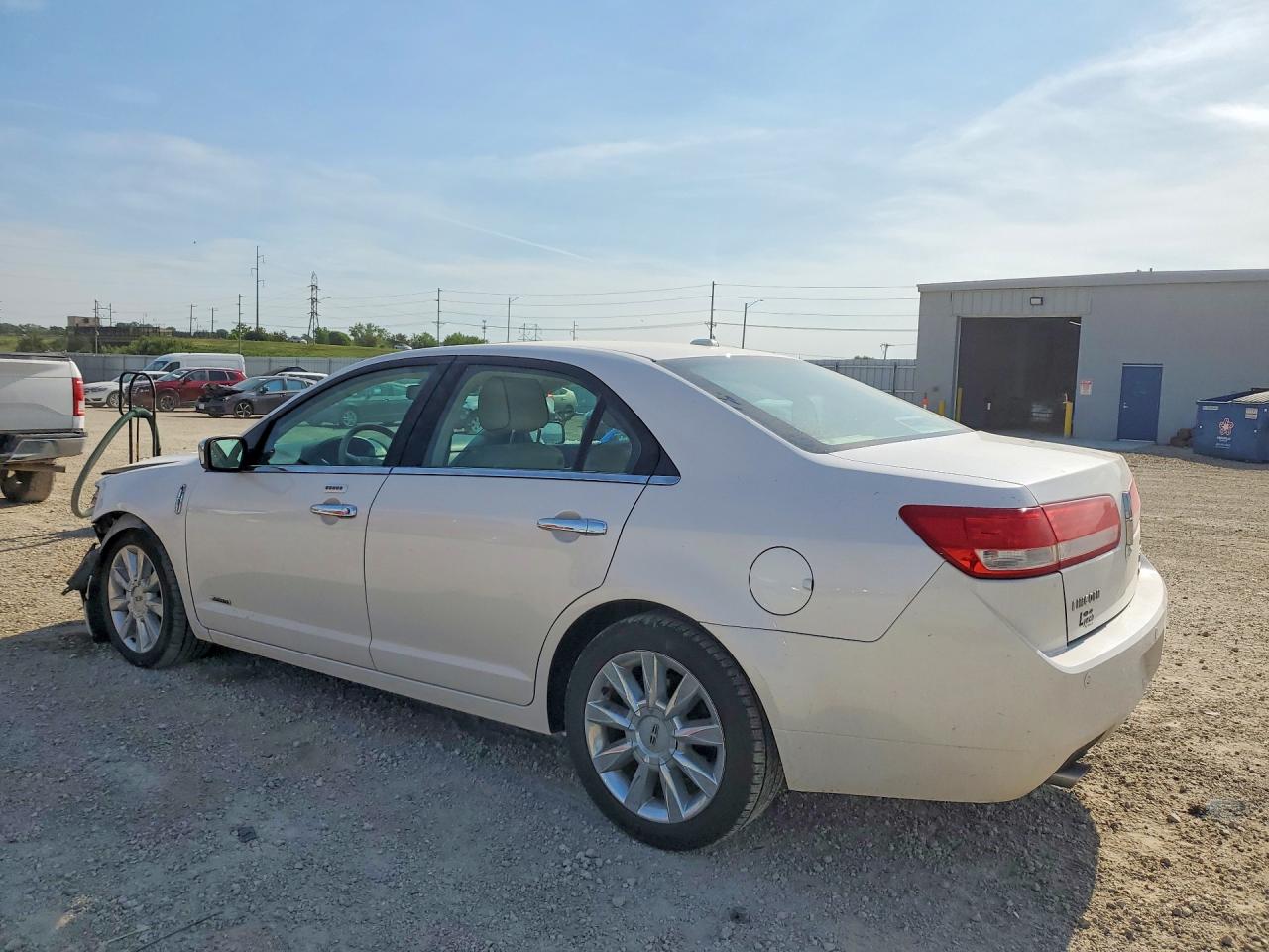 2012 Lincoln Mkz Hybrid White vin: 3LNDL2L32CR838394