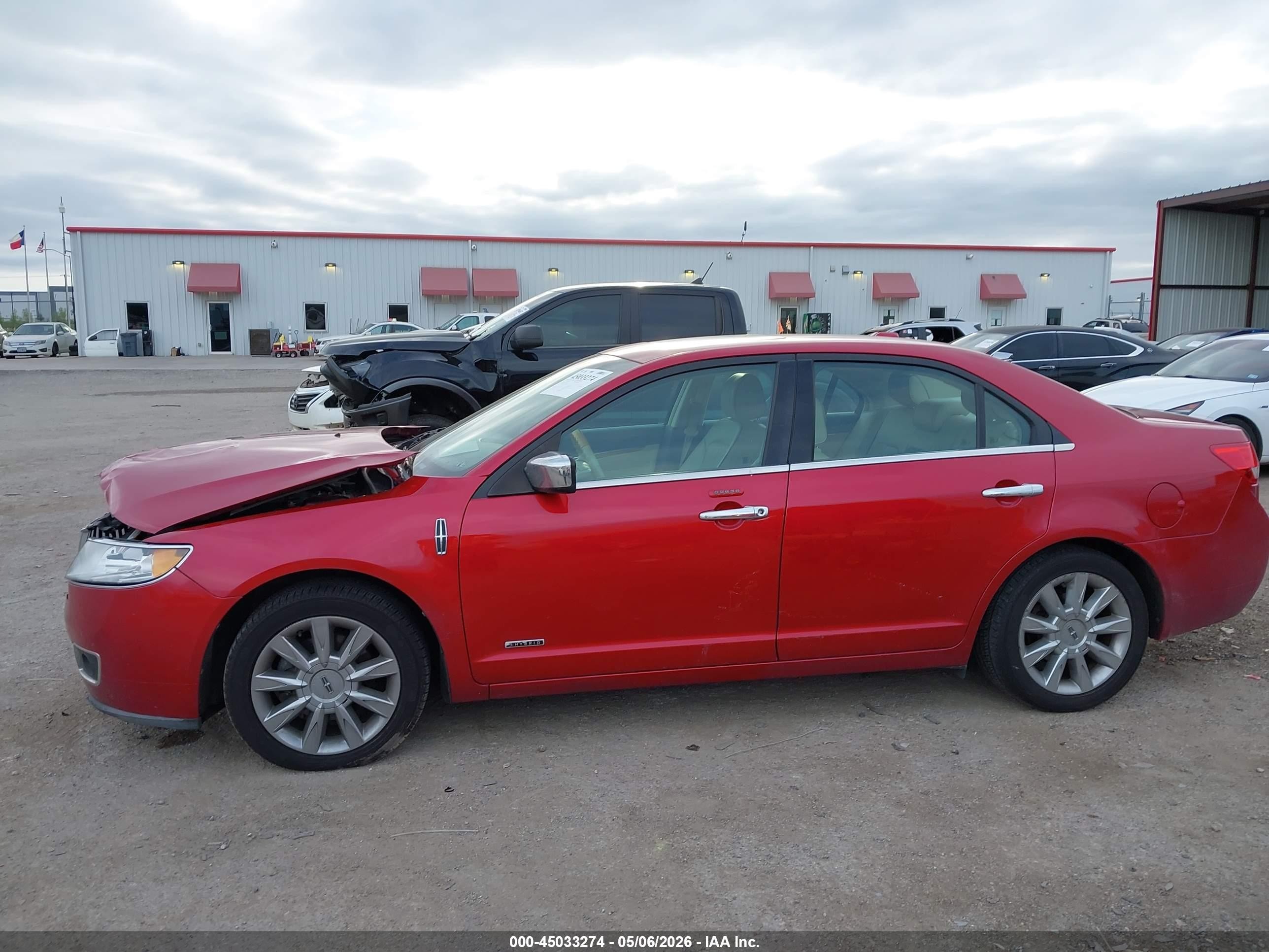 2012 Lincoln Mkz Hybrid   Red vin: 3LNDL2L33CR811012