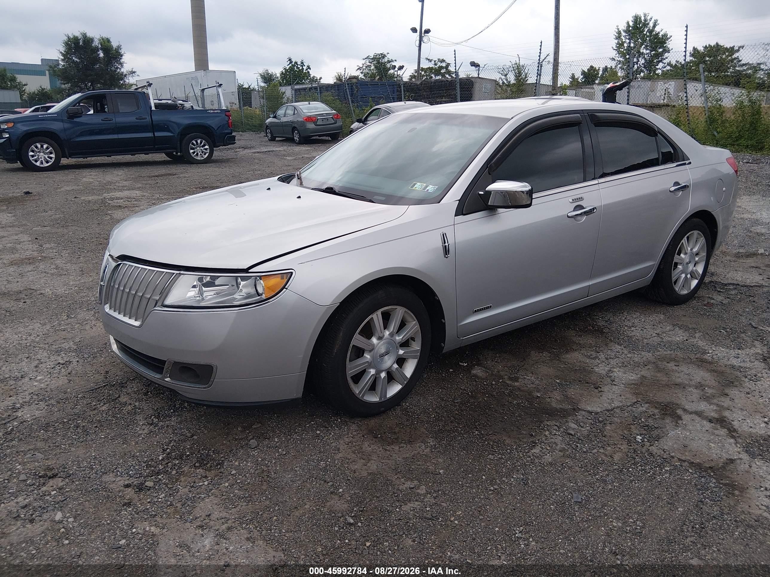 2012 Lincoln Mkz Hybrid   Silver vin: 3LNDL2L33CR819451