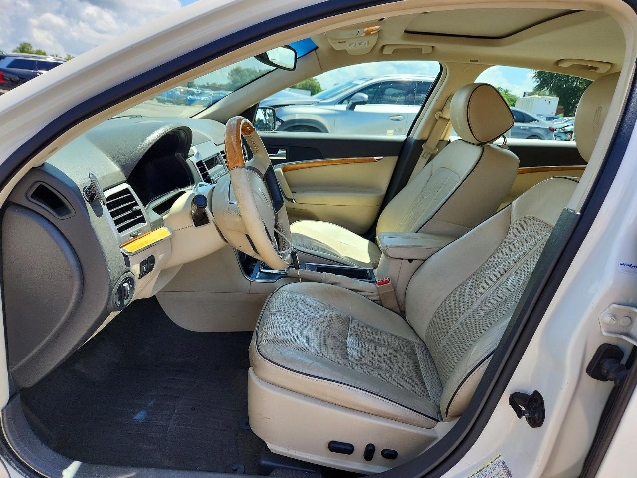 2012 Lincoln Mkz Hybrid White vin: 3LNDL2L35CR838146