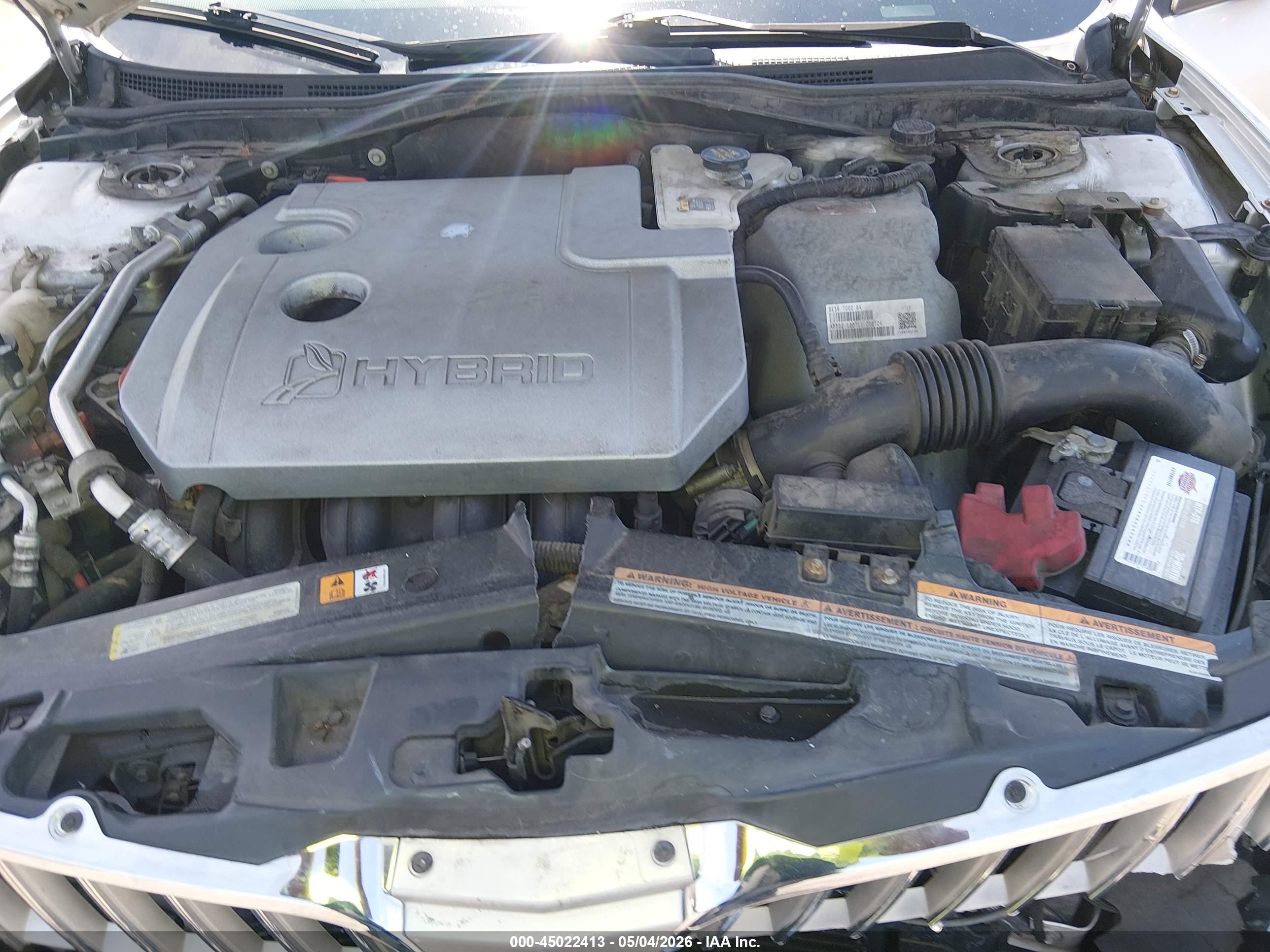 2012 Lincoln Mkz Hybrid   Серебряный vin: 3LNDL2L36CR806175