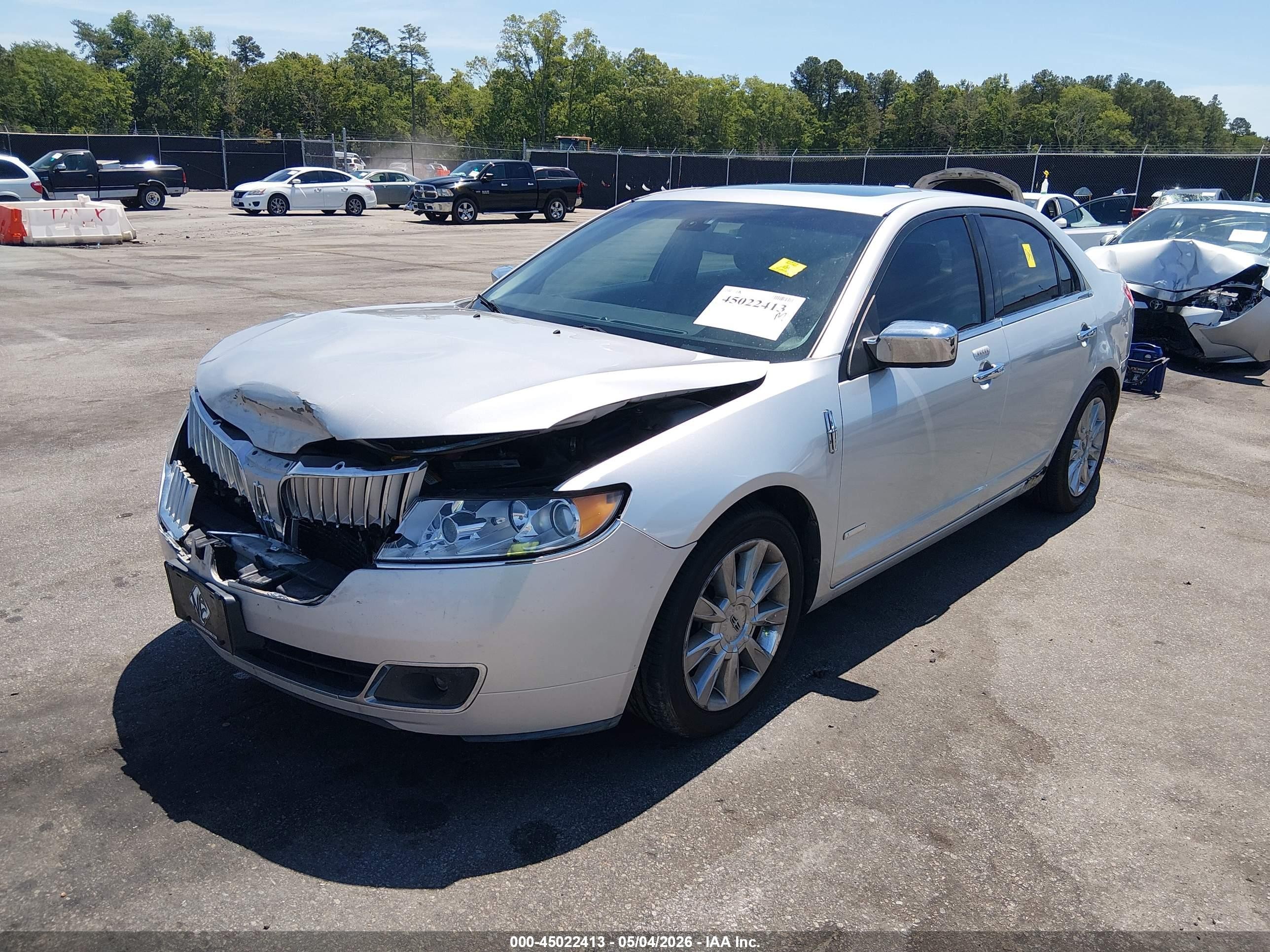 2012 Lincoln Mkz Hybrid   Серебряный vin: 3LNDL2L36CR806175