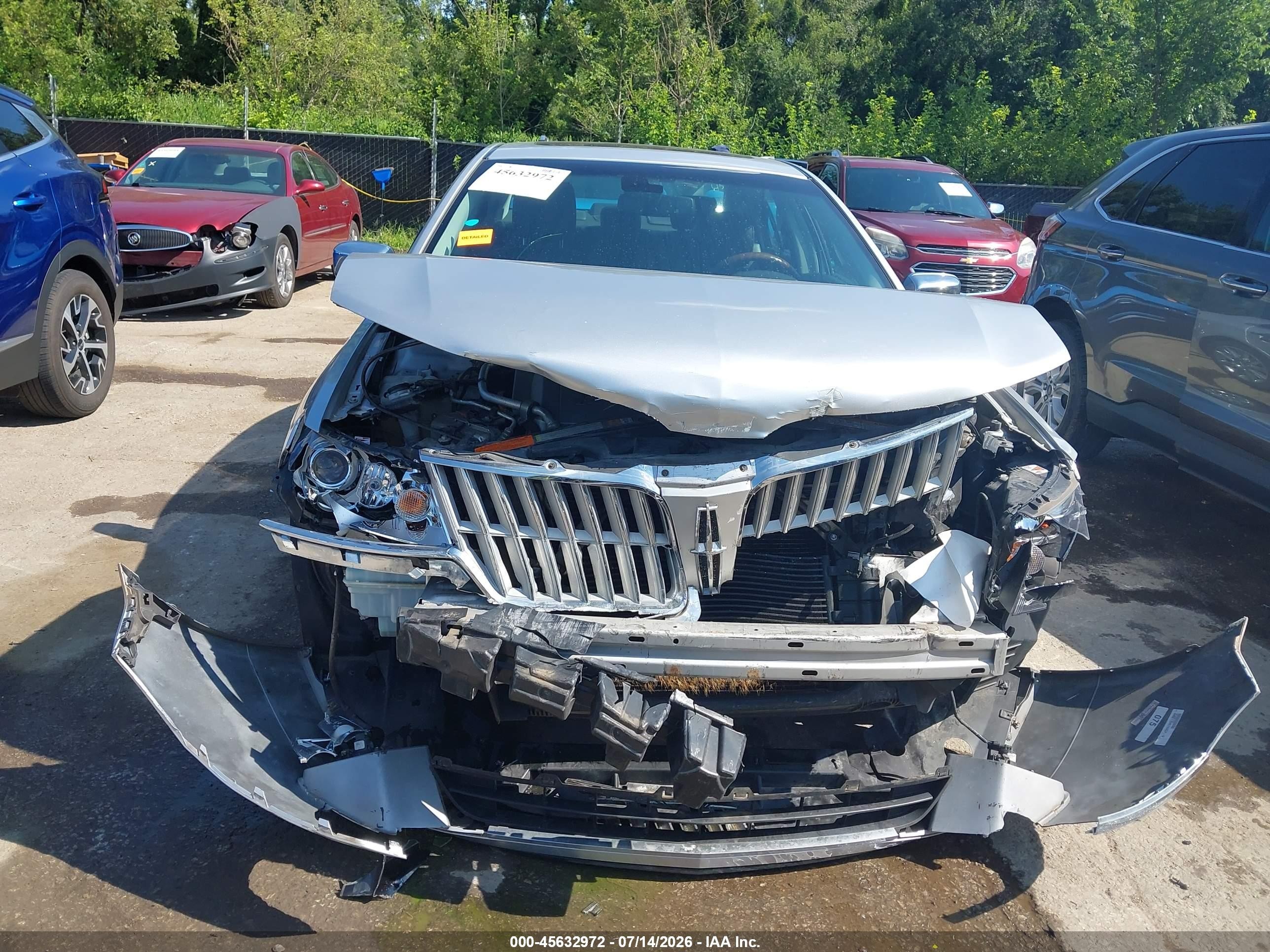 2012 Lincoln Mkz Hybrid   Silver vin: 3LNDL2L36CR808427