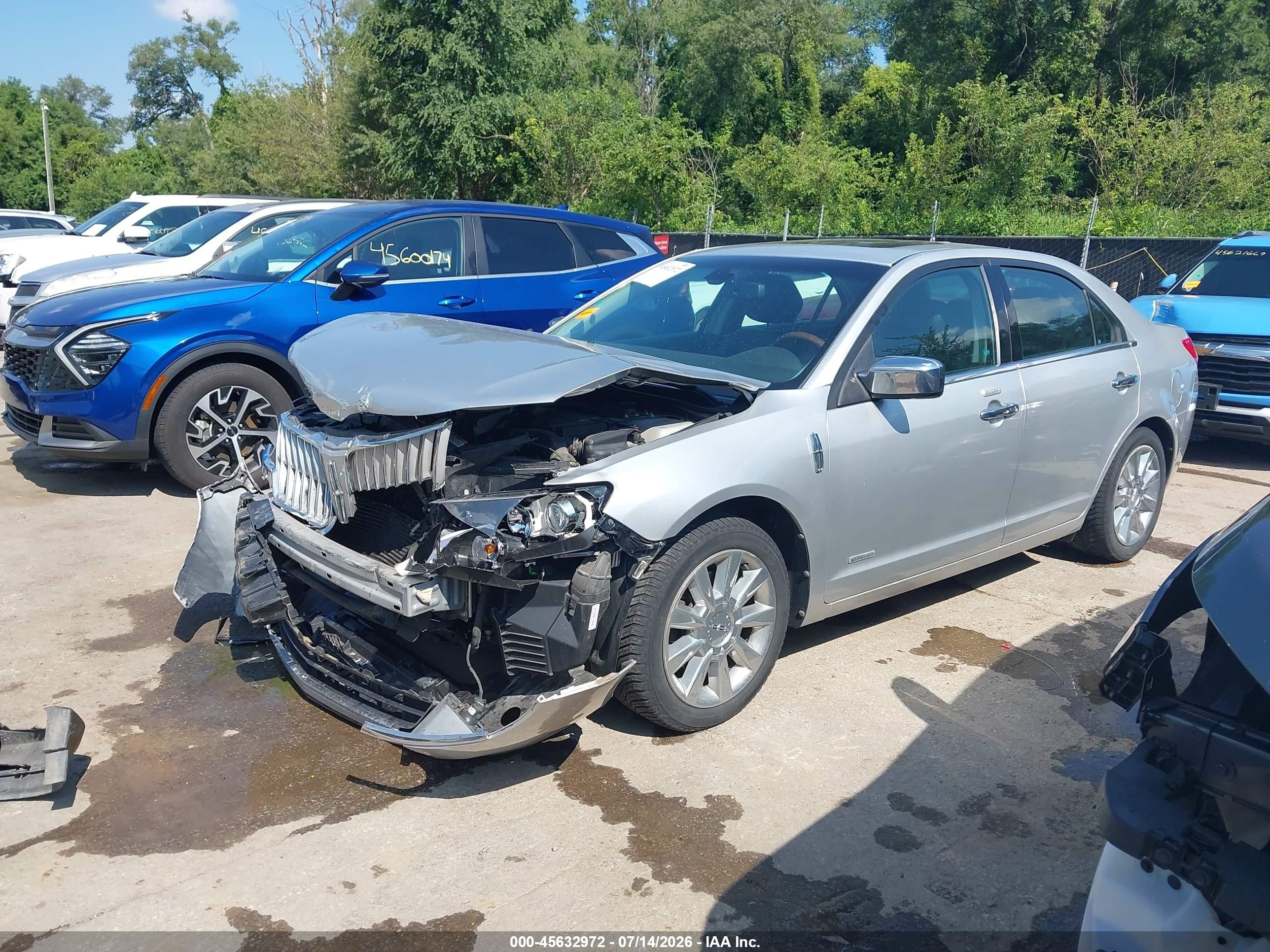 2012 Lincoln Mkz Hybrid   Silver vin: 3LNDL2L36CR808427