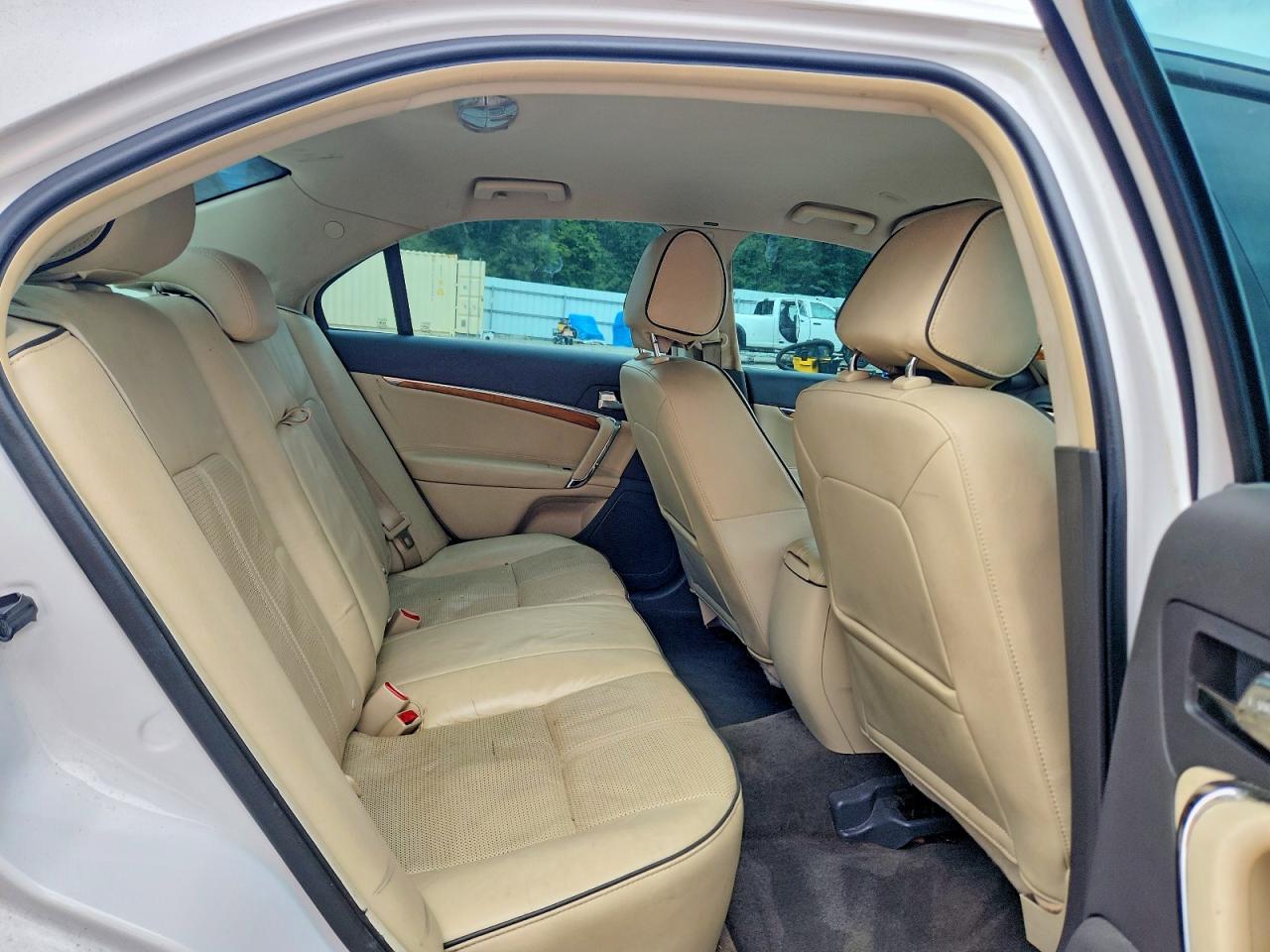 2011 Lincoln Mkz Hybrid White vin: 3LNDL2L37BR773055