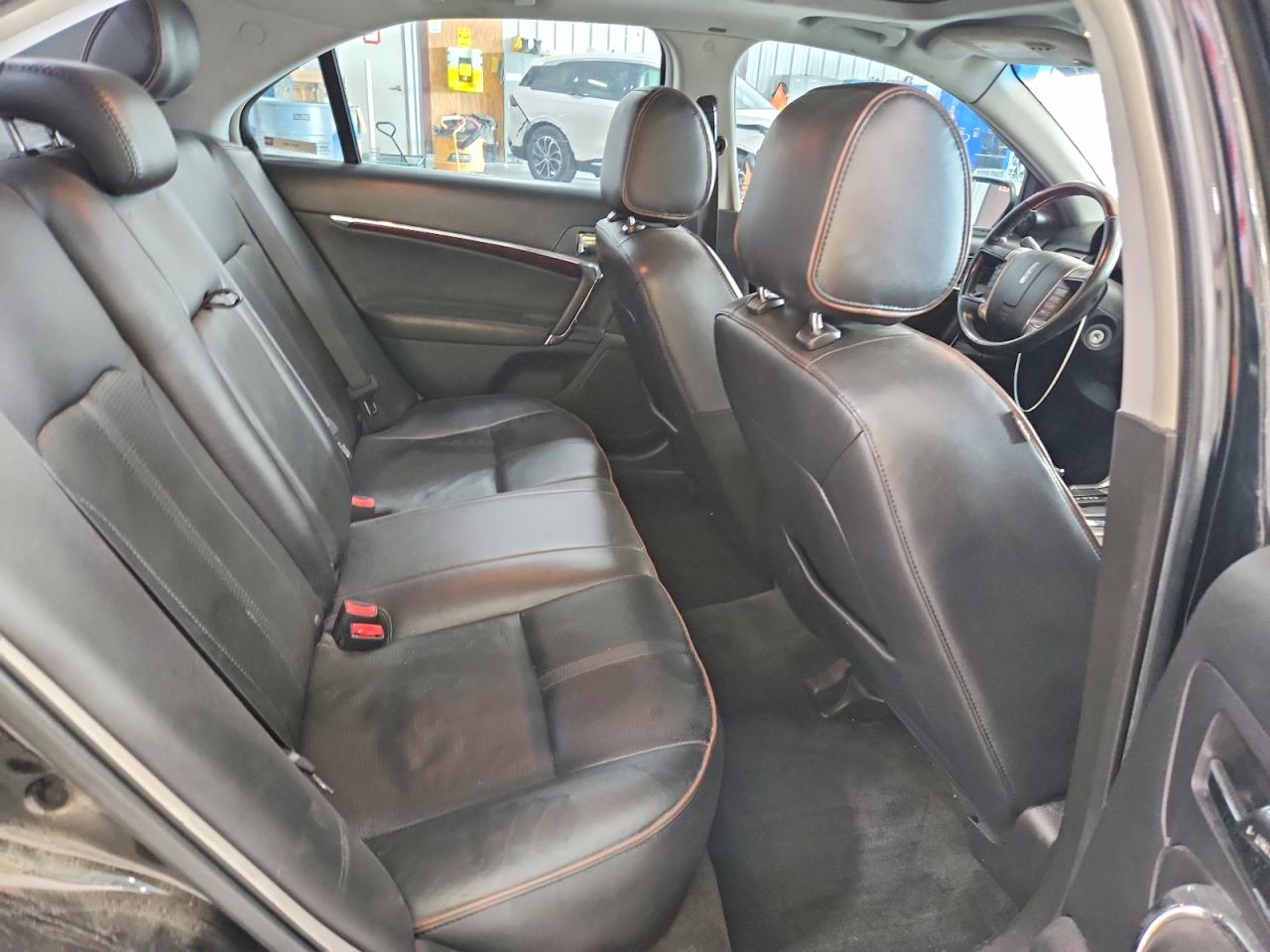 2012 Lincoln Mkz Hybrid Black vin: 3LNDL2L37CR802183
