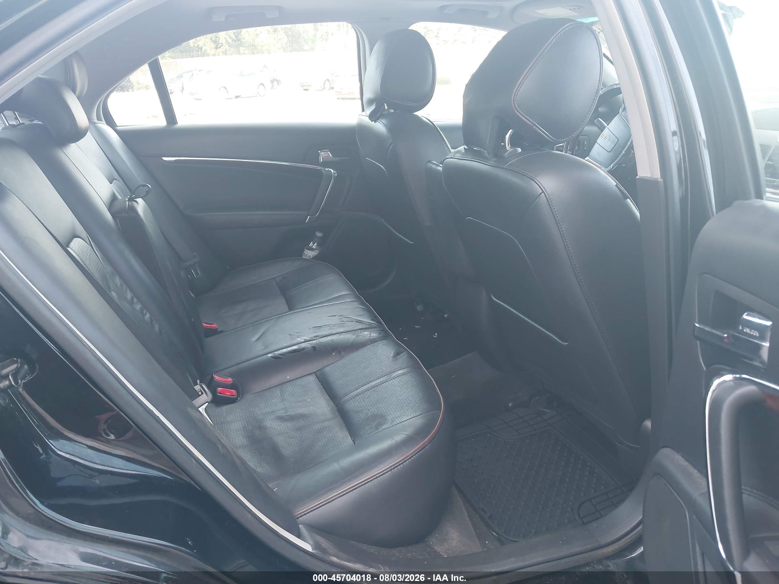 2012 Lincoln Mkz Hybrid   Black vin: 3LNDL2L37CR810414