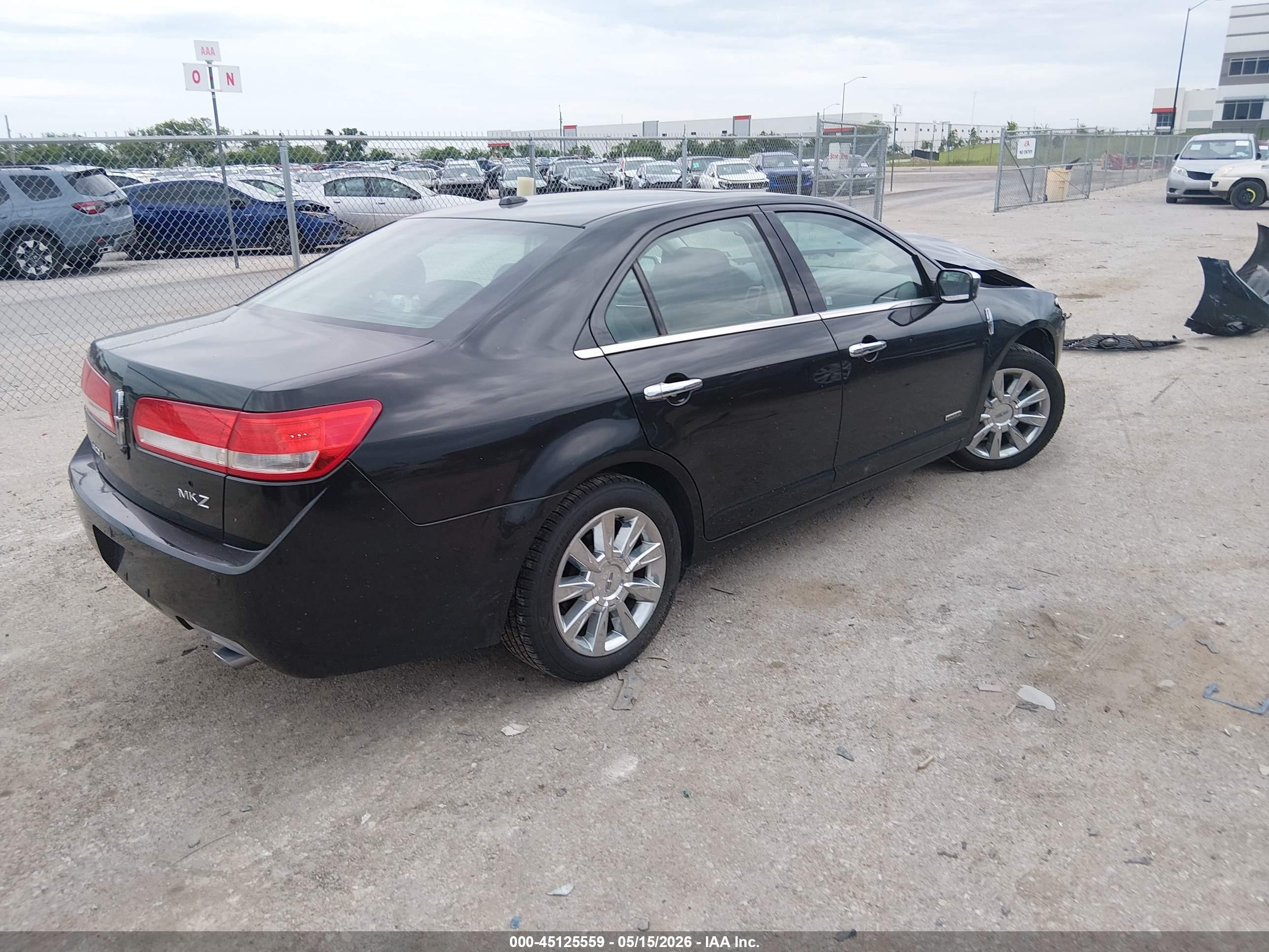 2012 Lincoln Mkz Hybrid   Black vin: 3LNDL2L38CR814570