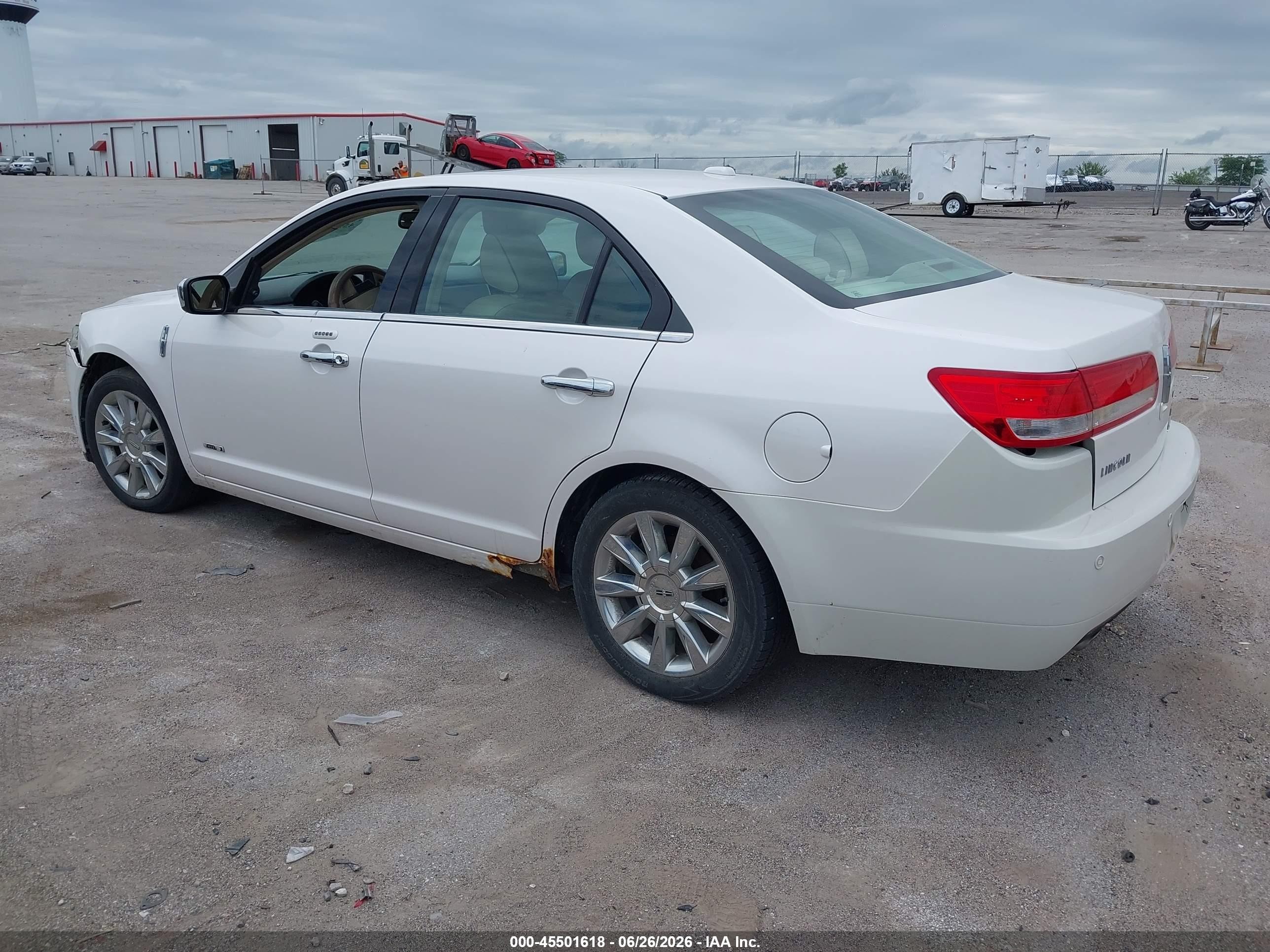 2011 Lincoln Mkz Hybrid   White vin: 3LNDL2L39BR753342