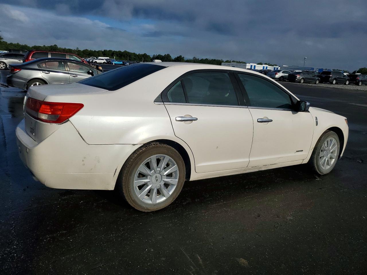 2012 Lincoln Mkz Hybrid White vin: 3LNDL2L3XCR832522