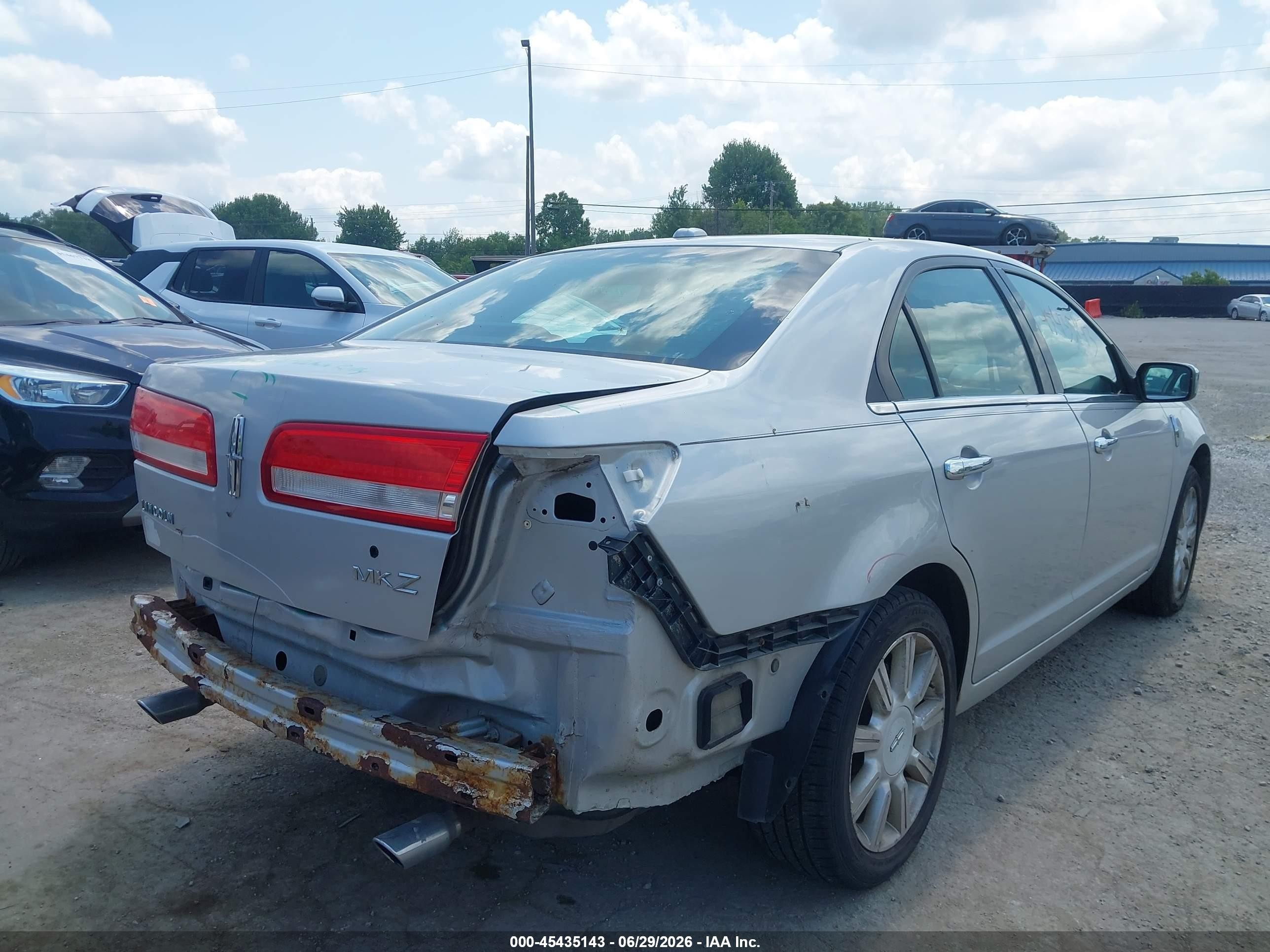 2010 Lincoln Mkz   Silver vin: 3LNHL2GC0AR631852