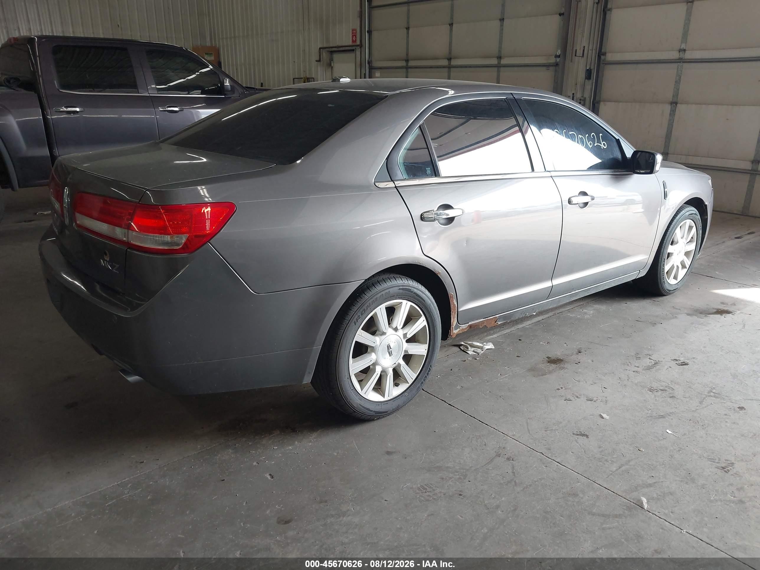 2011 Lincoln Mkz   Gray vin: 3LNHL2GC0BR758554