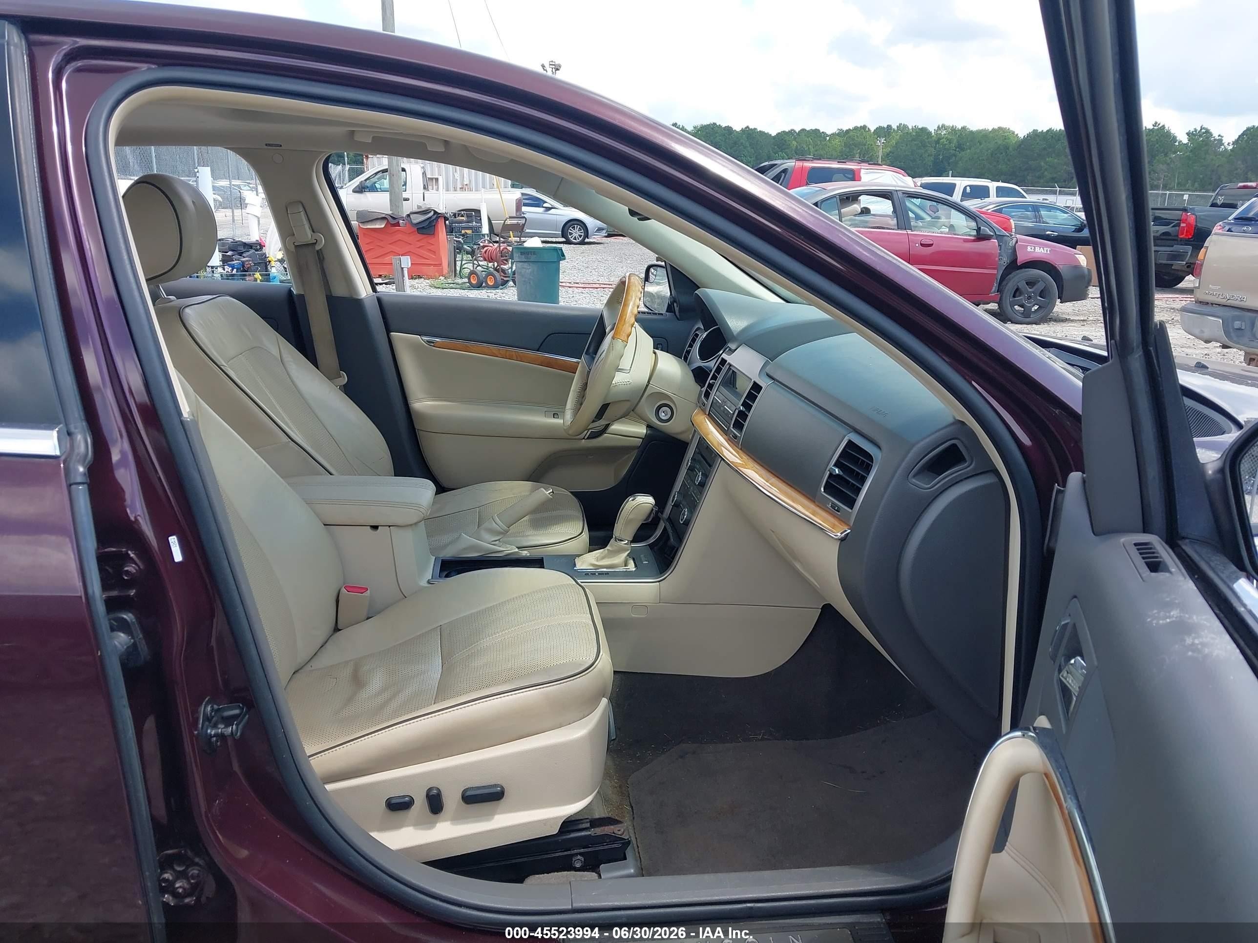 2011 Lincoln Mkz   Purple vin: 3LNHL2GC0BR762250