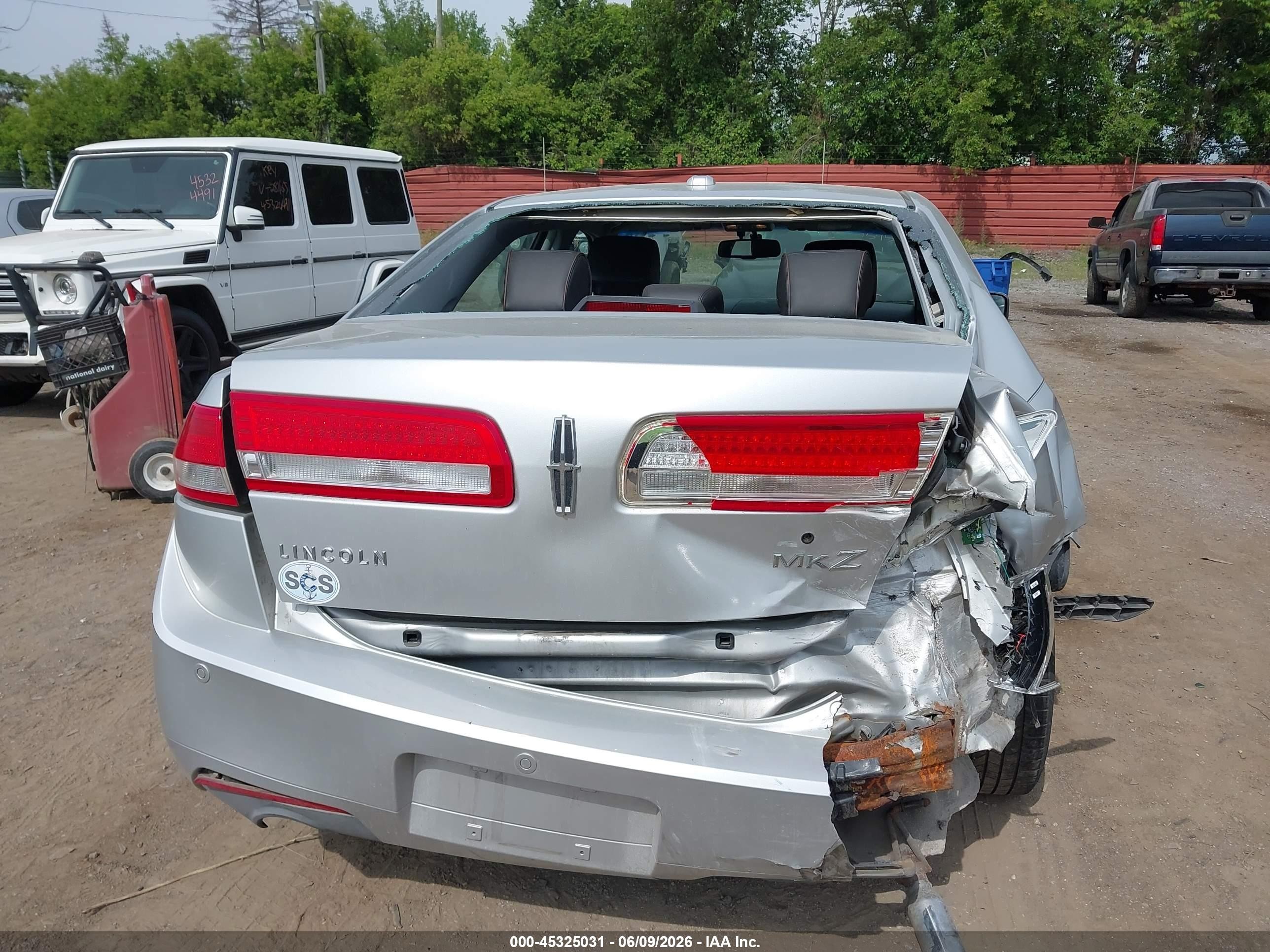 2011 Lincoln Mkz   Silver vin: 3LNHL2GC0BR765892