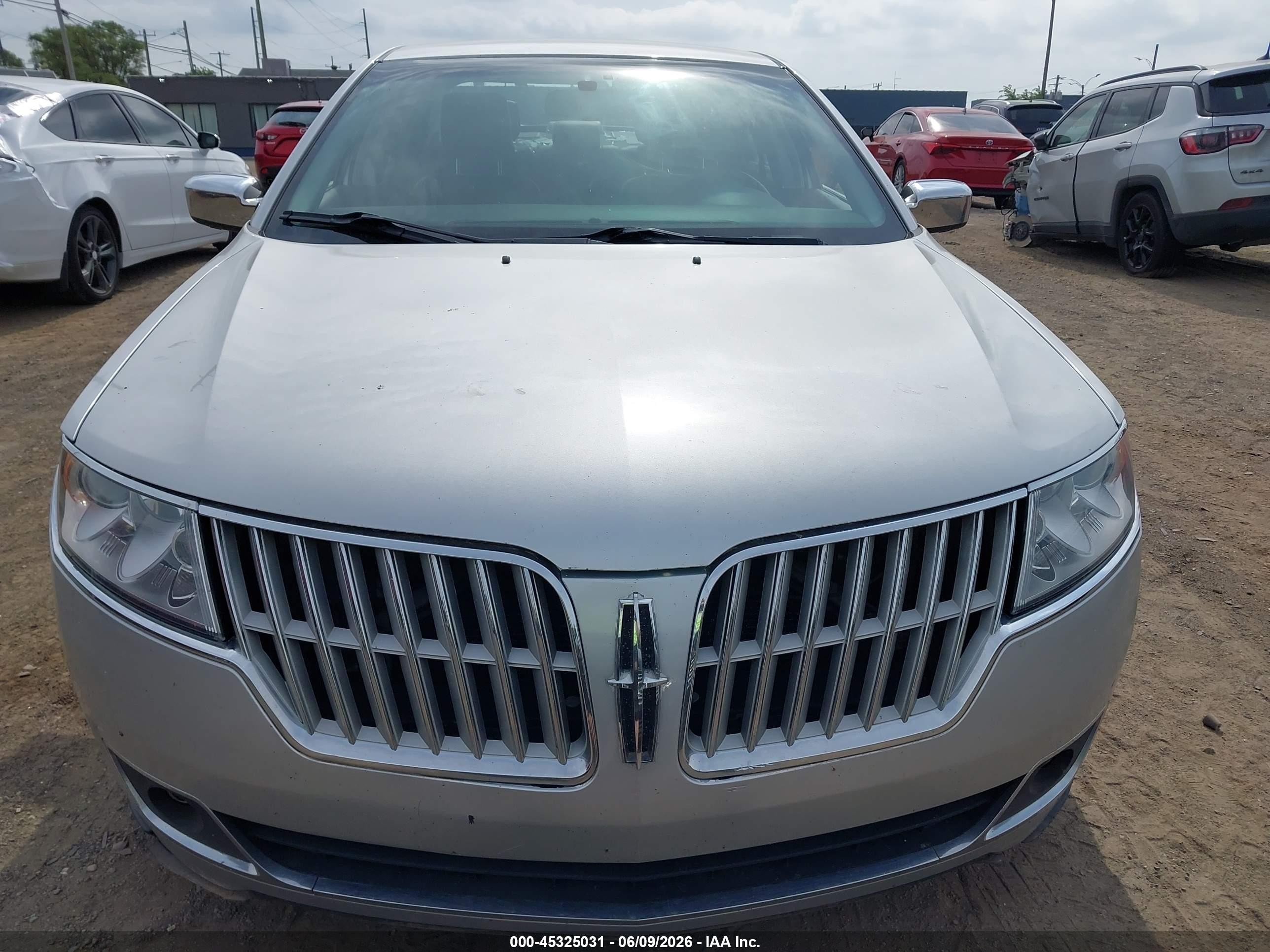 2011 Lincoln Mkz   Silver vin: 3LNHL2GC0BR765892