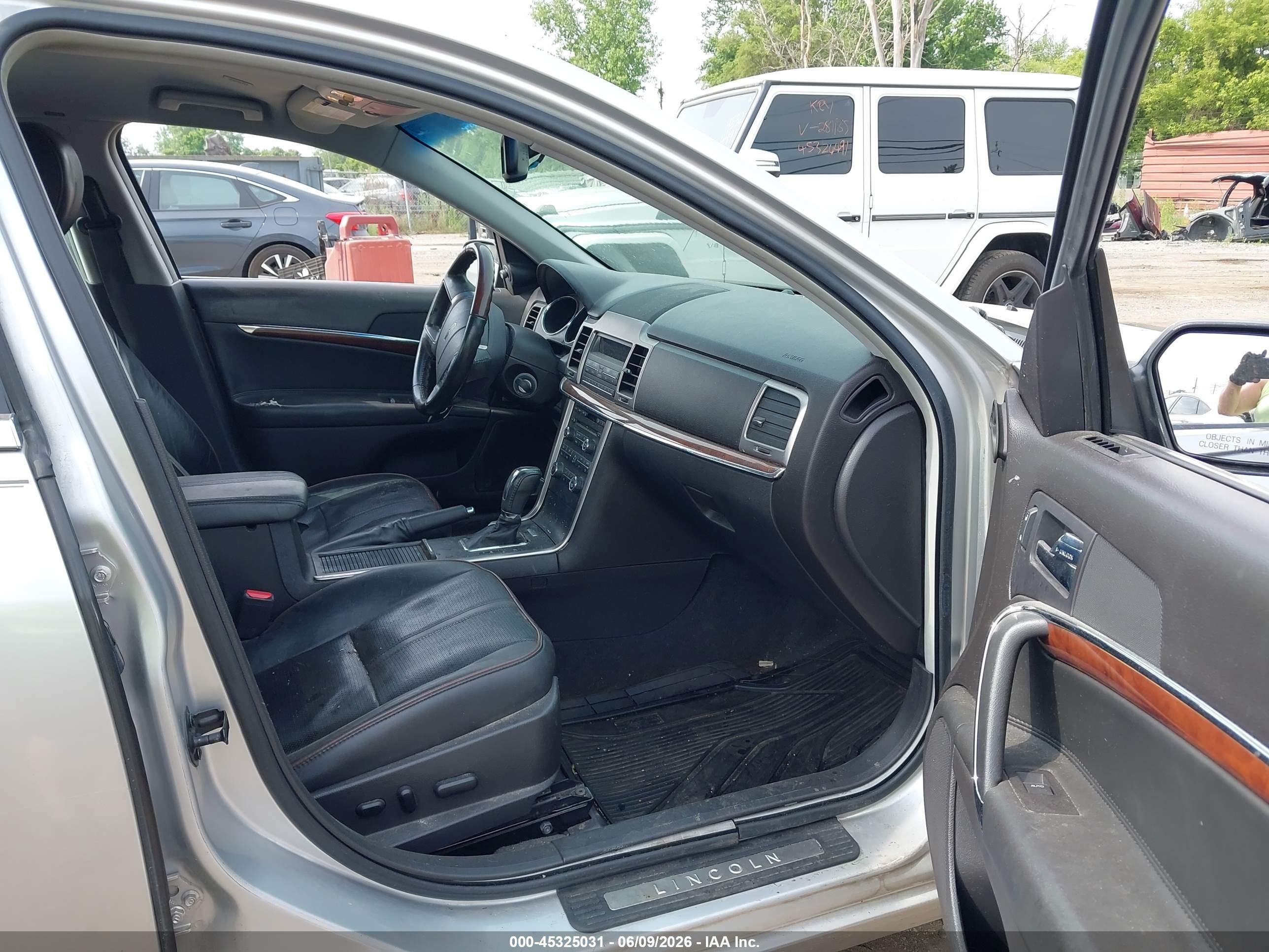 2011 Lincoln Mkz   Silver vin: 3LNHL2GC0BR765892