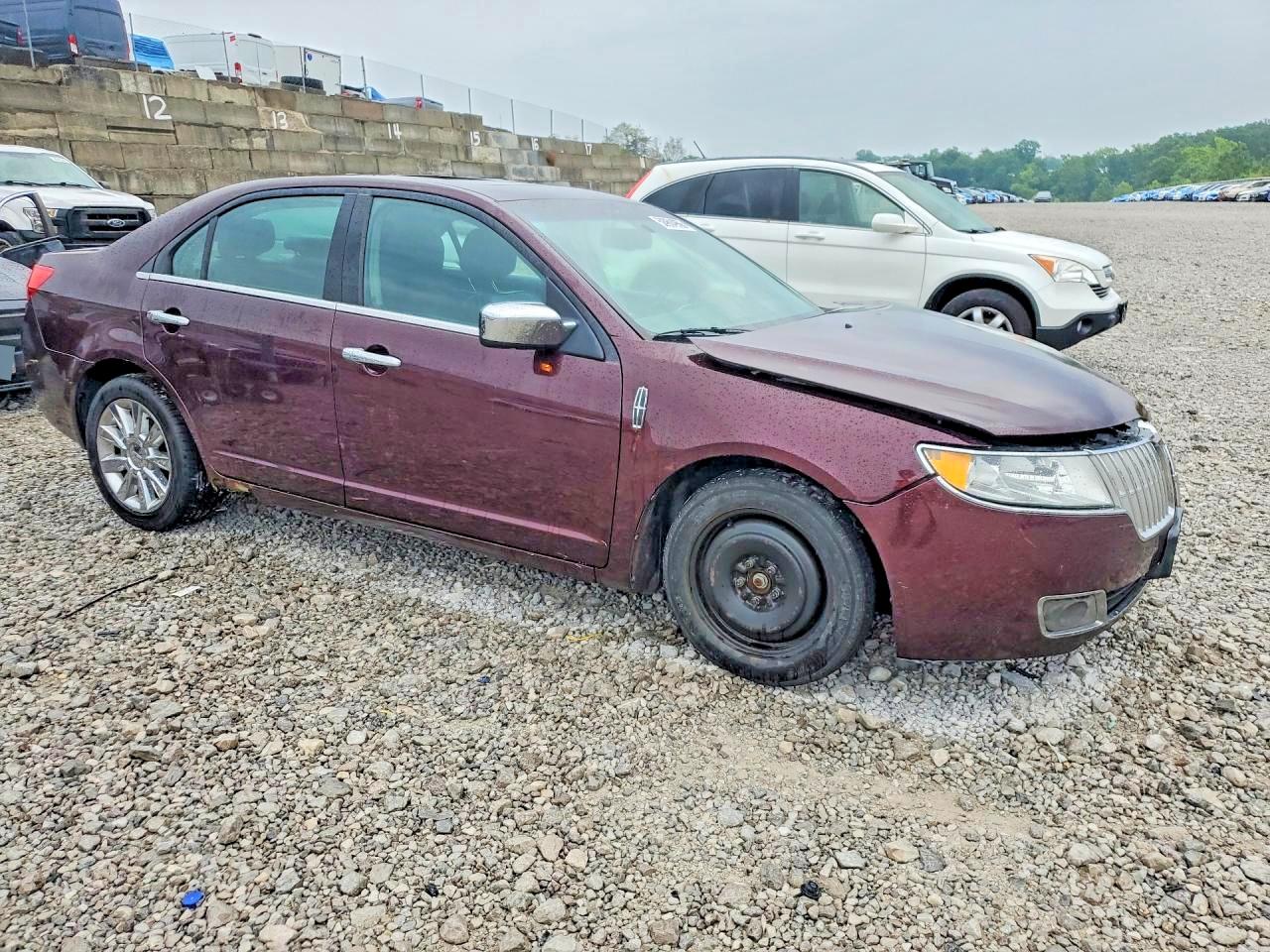 2011 Lincoln Mkz Maroon vin: 3LNHL2GC0BR770994