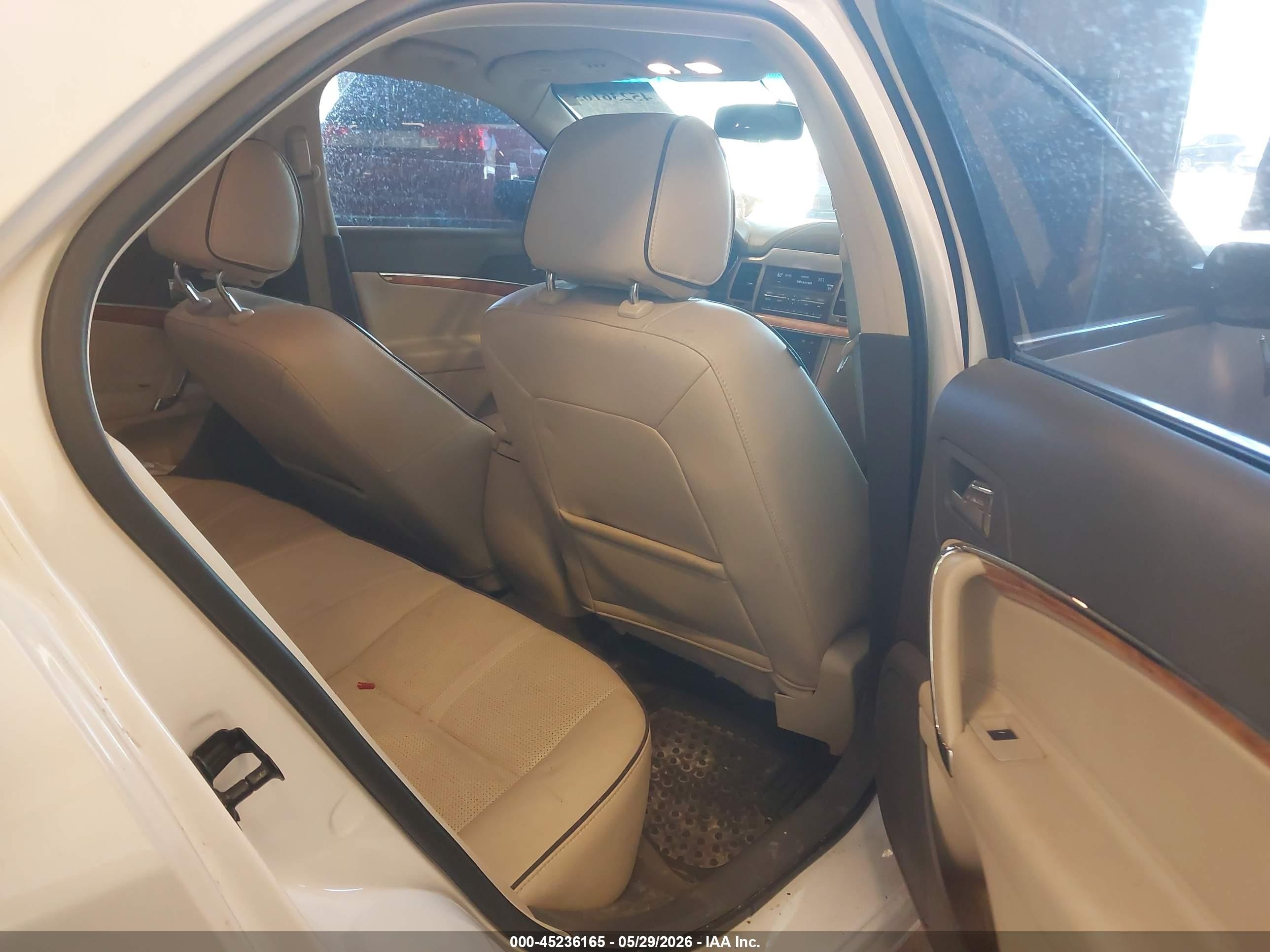 2012 Lincoln Mkz   White vin: 3LNHL2GC0CR823680