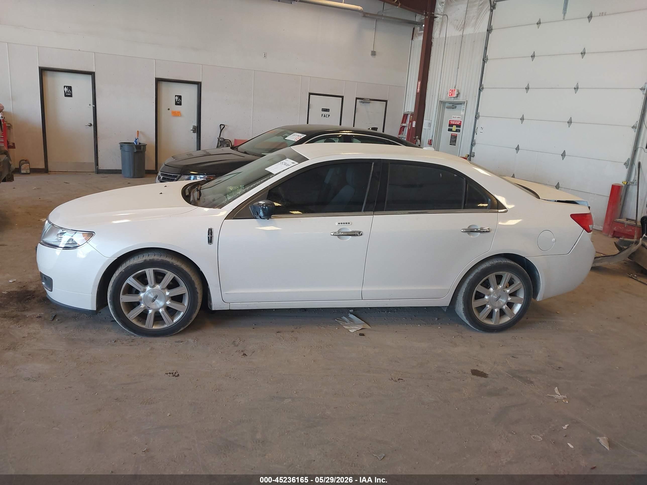 2012 Lincoln Mkz   White vin: 3LNHL2GC0CR823680