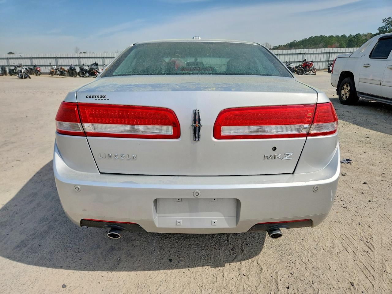 2012 Lincoln Mkz Silver vin: 3LNHL2GC0CR826546
