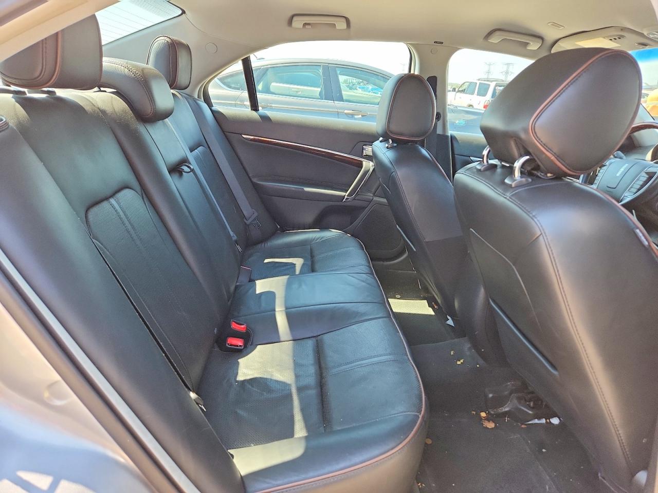 2012 Lincoln Mkz Silver vin: 3LNHL2GC0CR829947