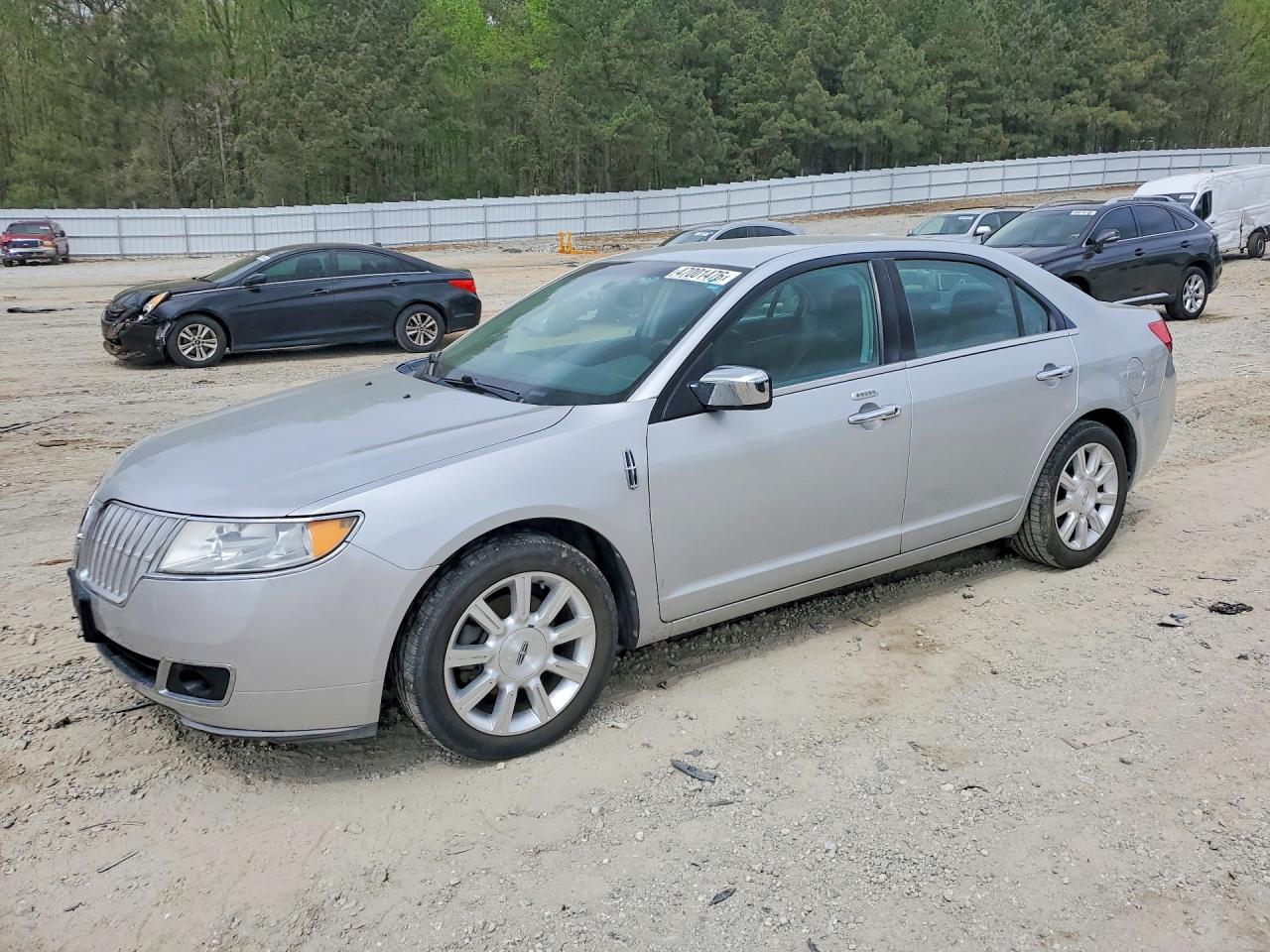2010 Lincoln Mkz Silver vin: 3LNHL2GC1AR611898
