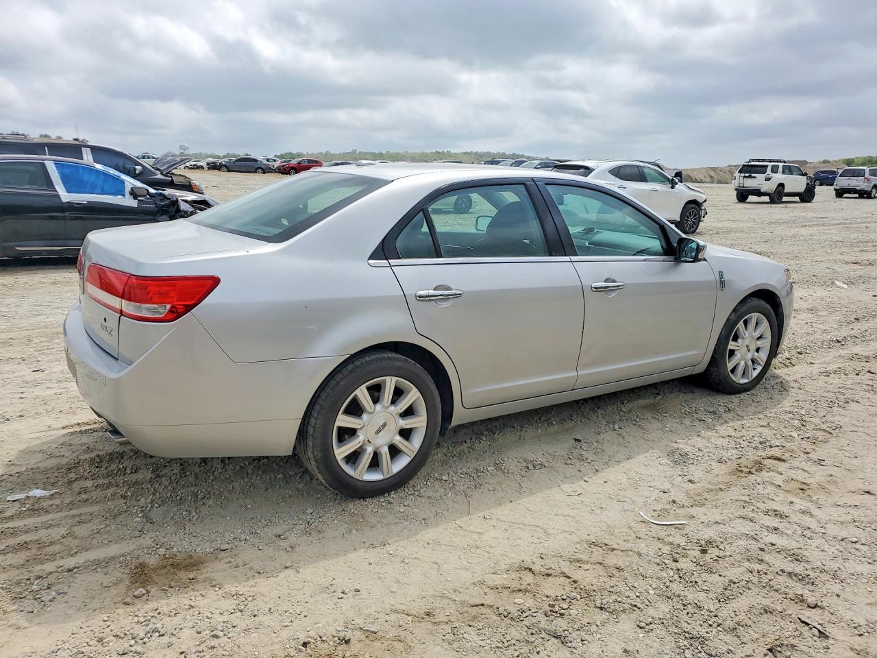 2010 Lincoln Mkz Silver vin: 3LNHL2GC1AR611898