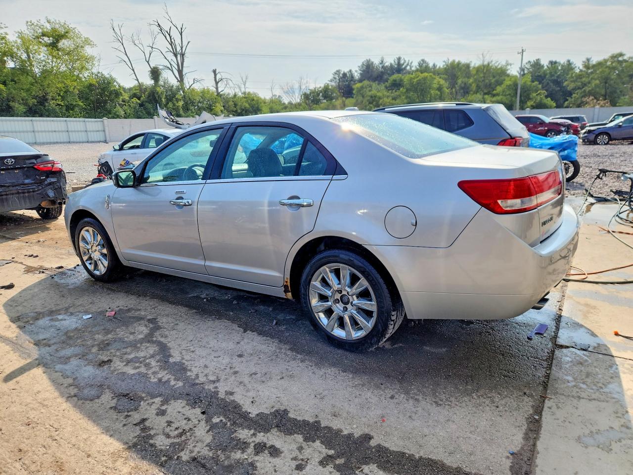 2010 Lincoln Mkz Silver vin: 3LNHL2GC1AR755435