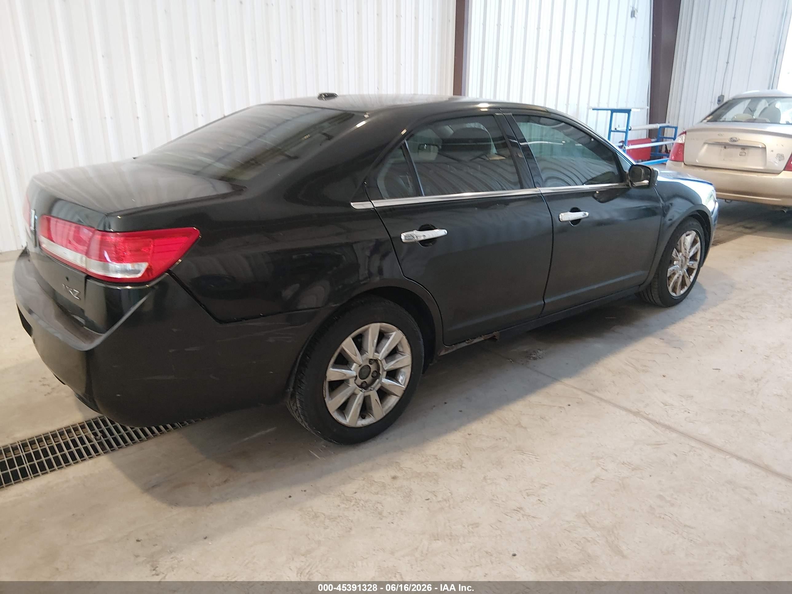 2011 Lincoln Mkz   Black vin: 3LNHL2GC1BR750236