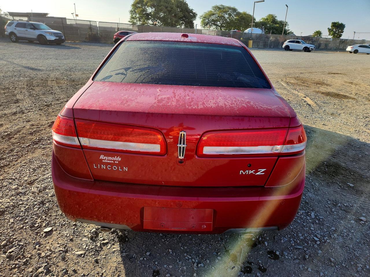 2011 Lincoln Mkz Burgundy vin: 3LNHL2GC1BR764203