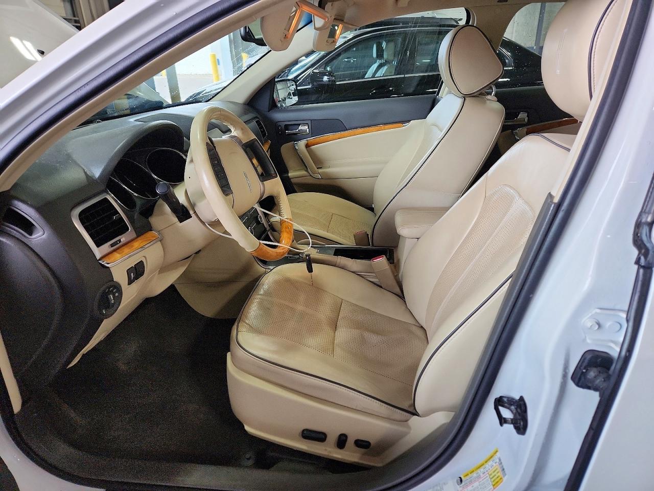 2011 Lincoln Mkz White vin: 3LNHL2GC1BR768509