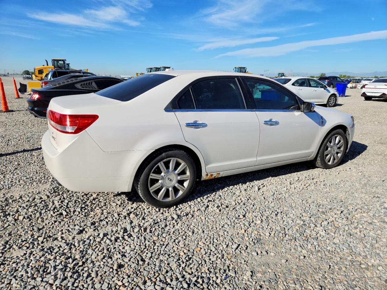 2010 Lincoln Mkz White vin: 3LNHL2GC2AR640813