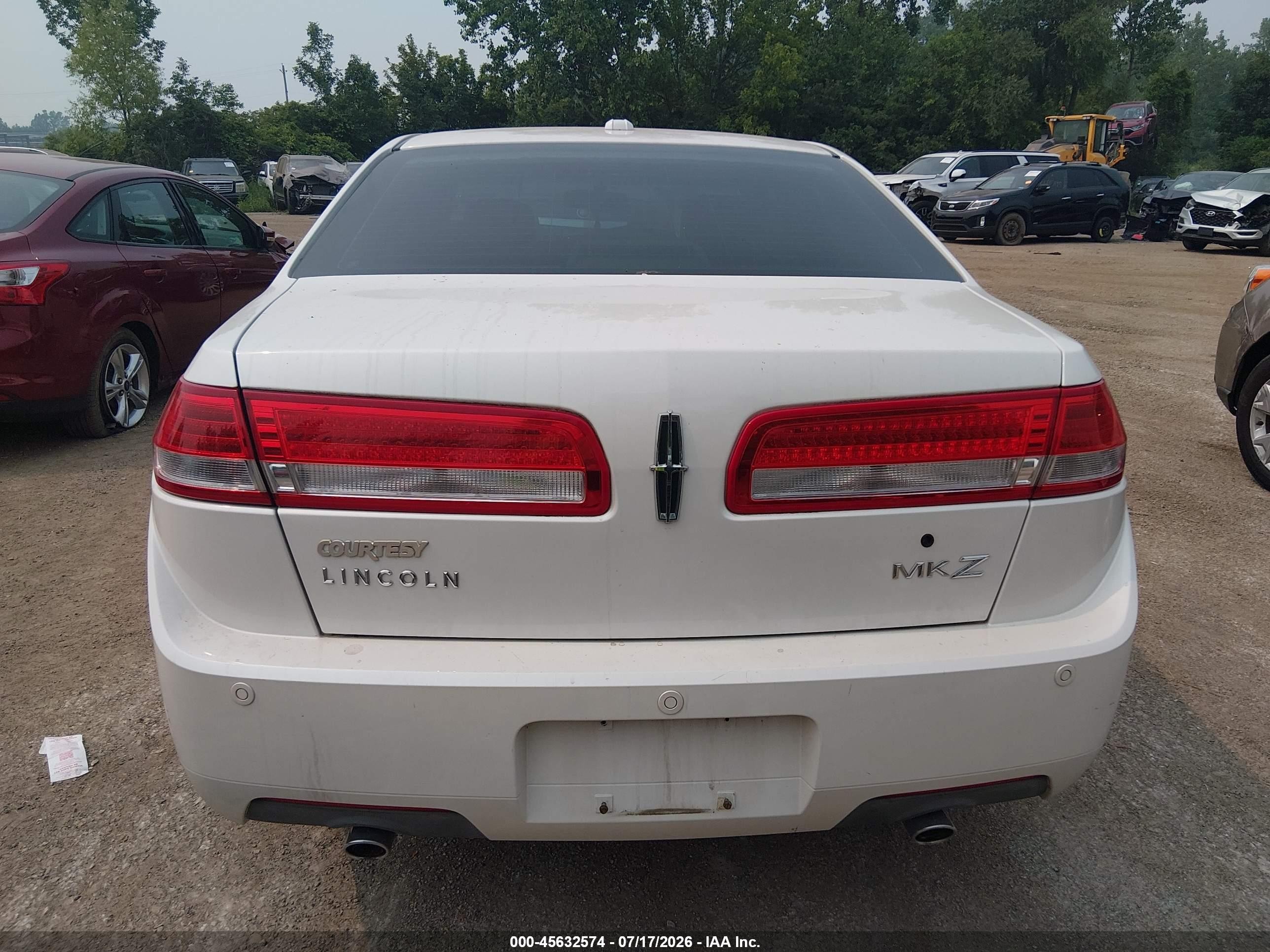 2010 Lincoln Mkz   White vin: 3LNHL2GC2AR647065