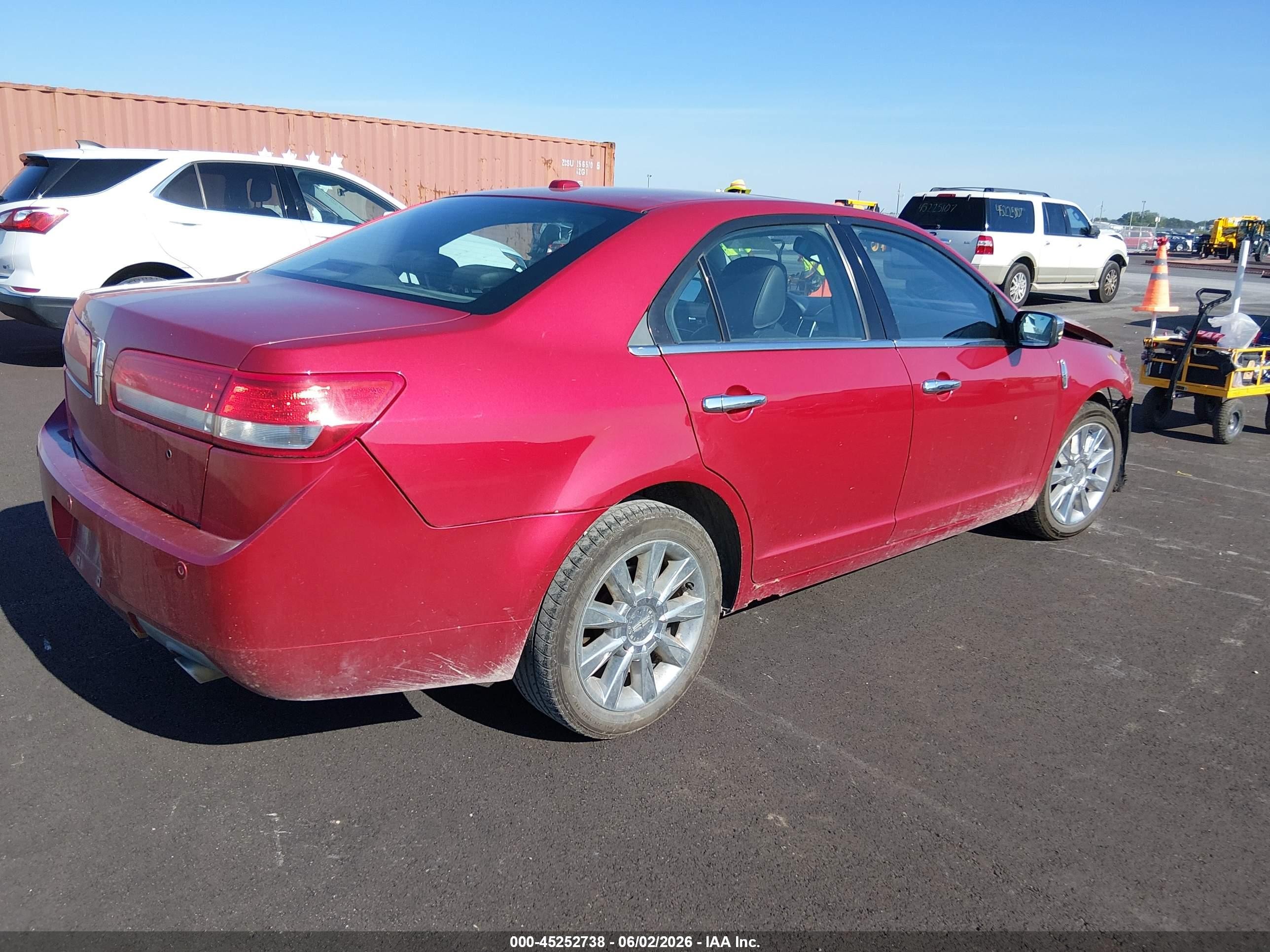 2010 Lincoln Mkz   Red vin: 3LNHL2GC2AR652783