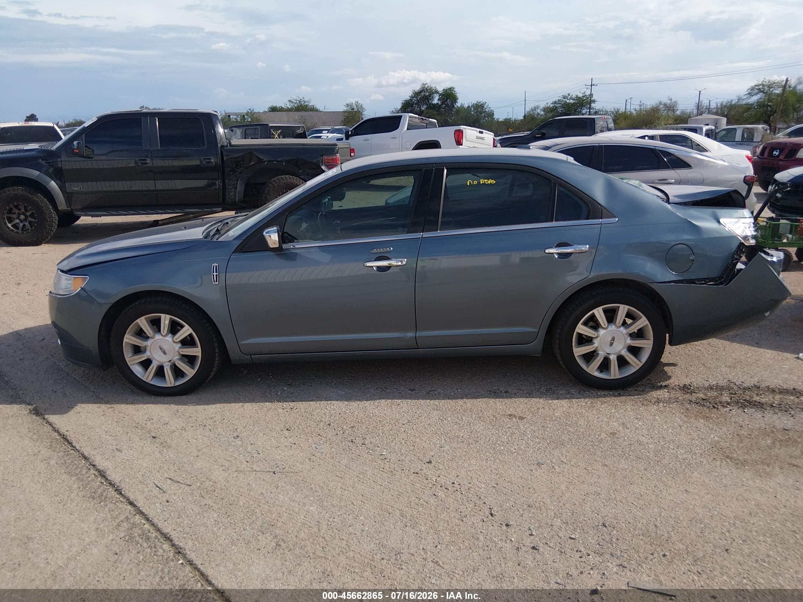 2011 Lincoln Mkz   Blue vin: 3LNHL2GC2BR768714