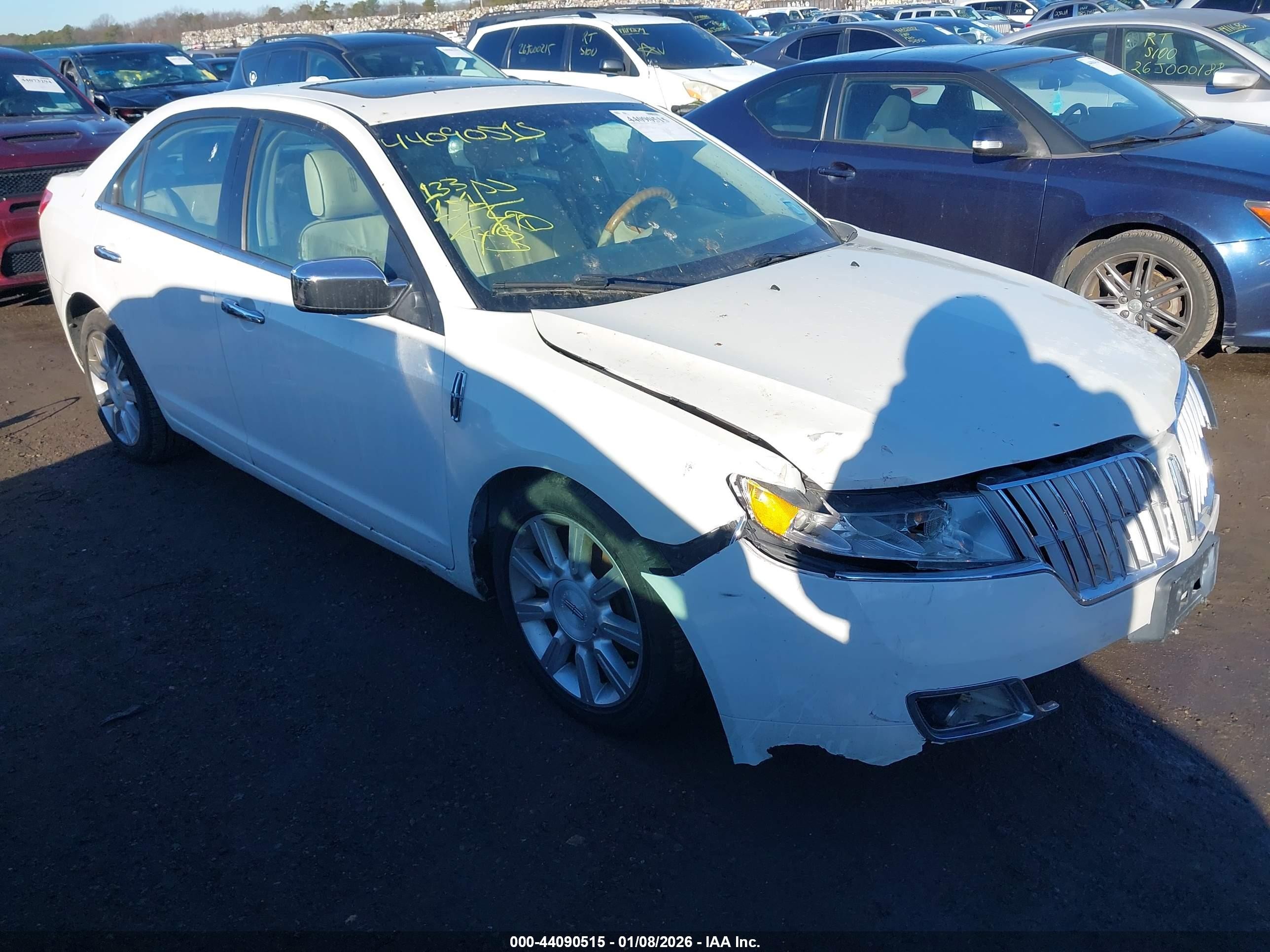 2012 Lincoln Mkz   White vin: 3LNHL2GC2CR803334