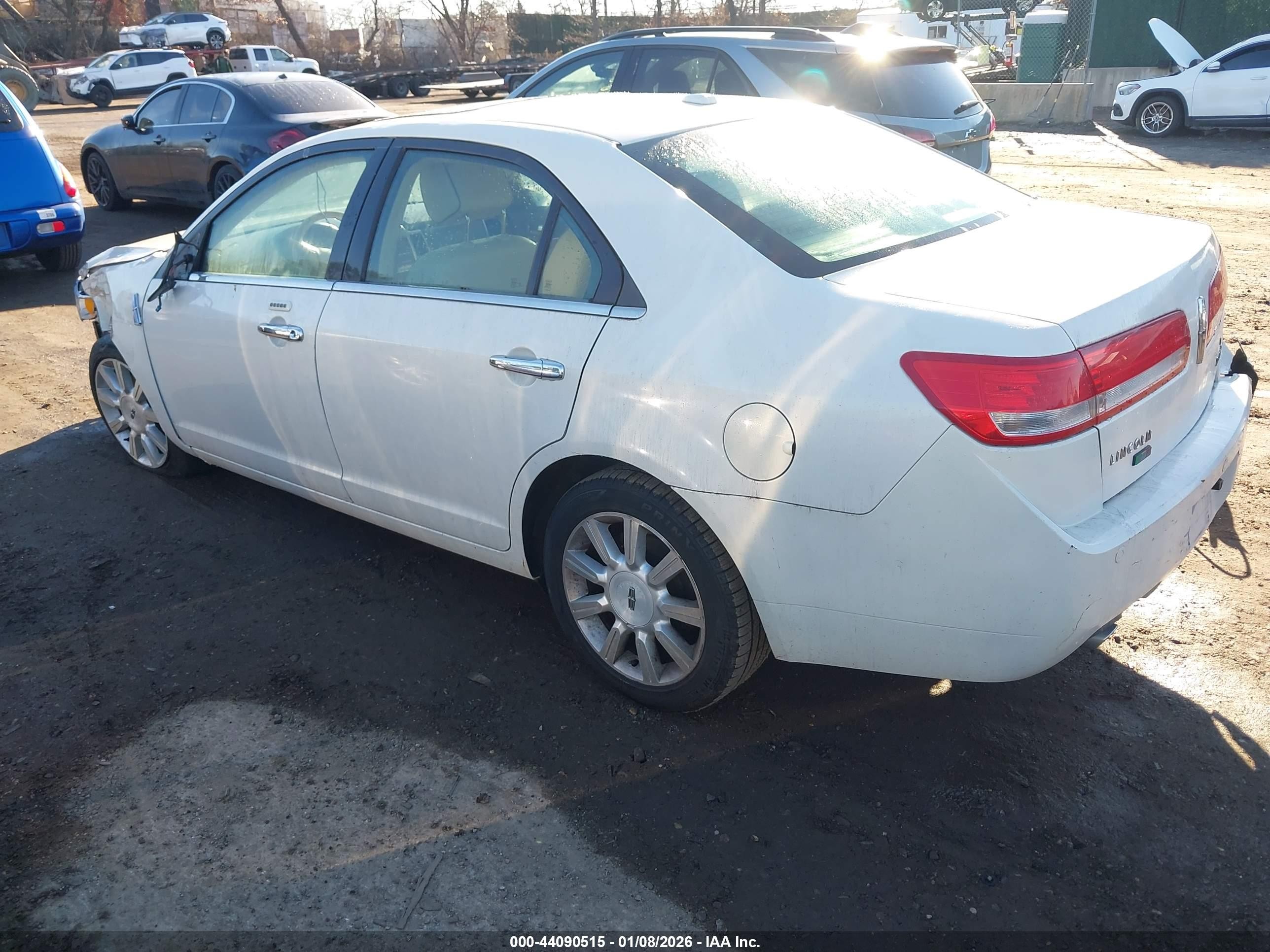 2012 Lincoln Mkz   White vin: 3LNHL2GC2CR803334