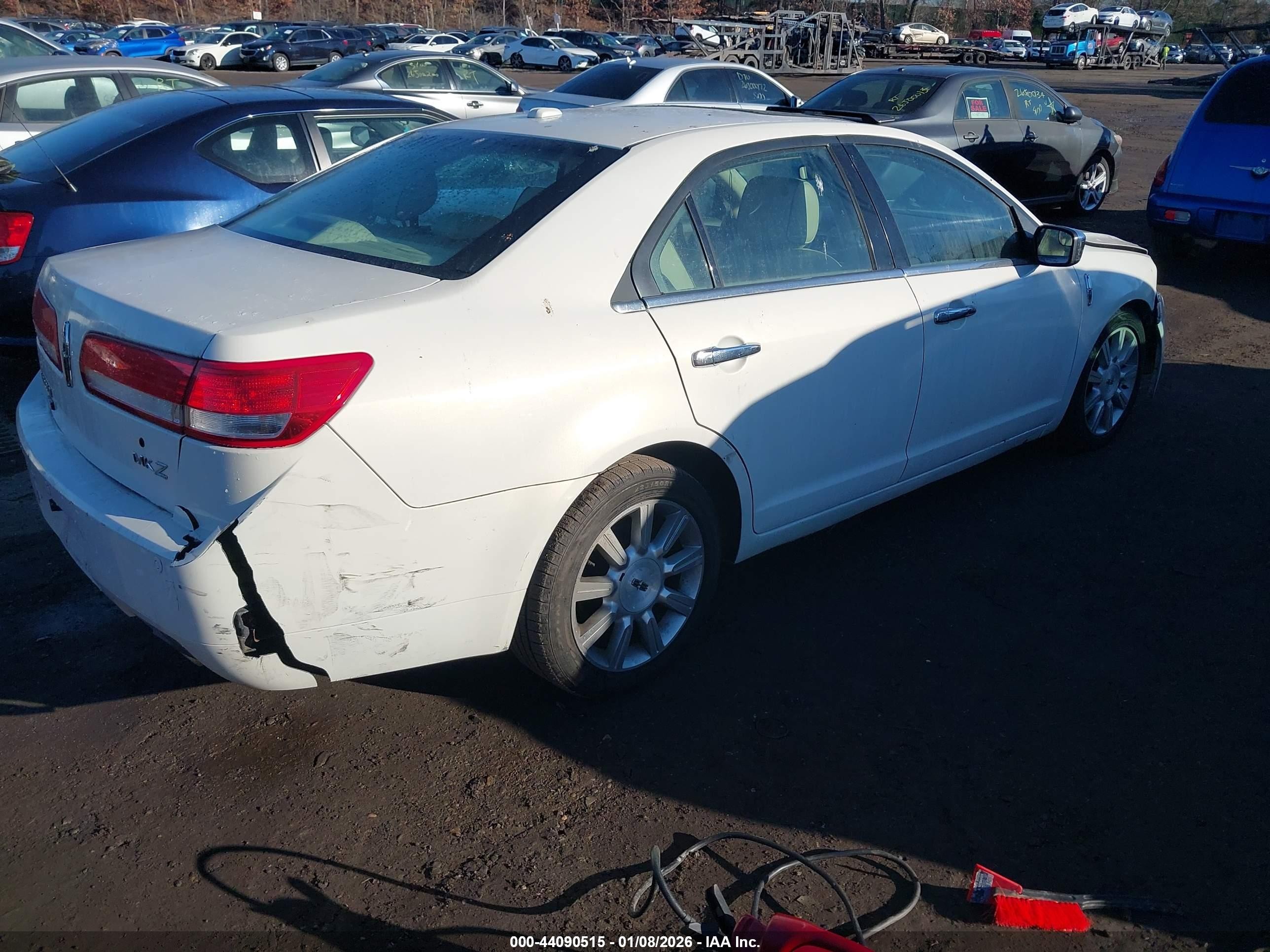 2012 Lincoln Mkz   White vin: 3LNHL2GC2CR803334