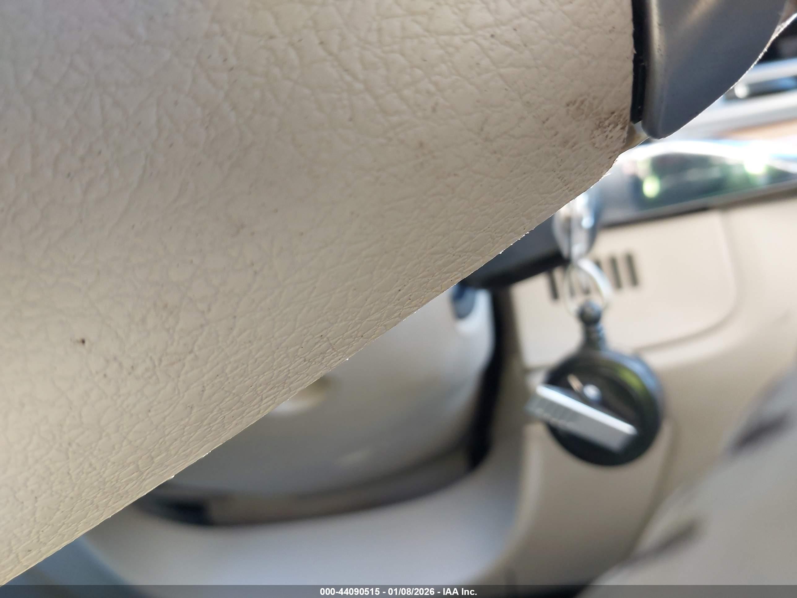 2012 Lincoln Mkz   White vin: 3LNHL2GC2CR803334