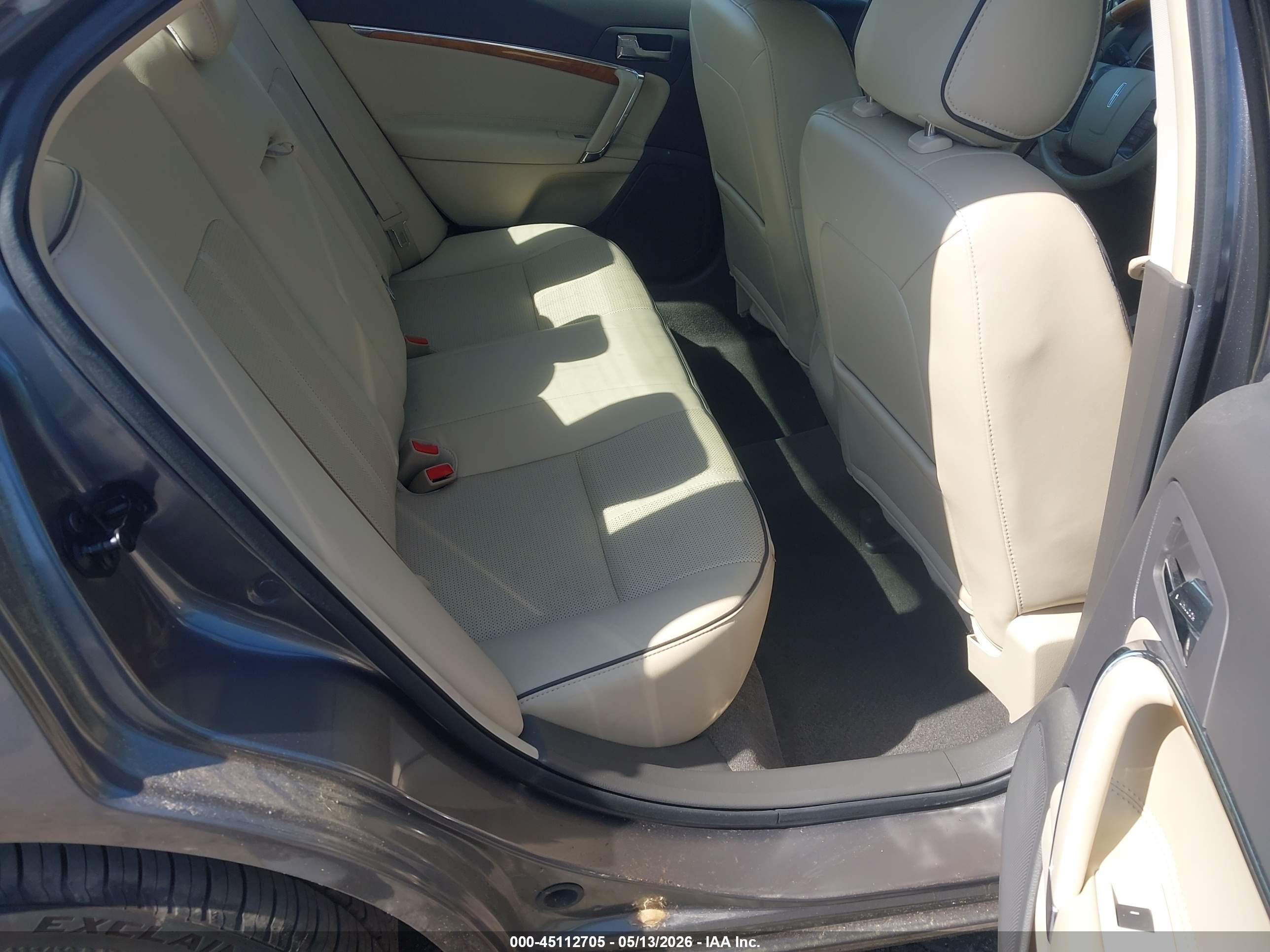 2012 Lincoln Mkz   Gray vin: 3LNHL2GC2CR808842