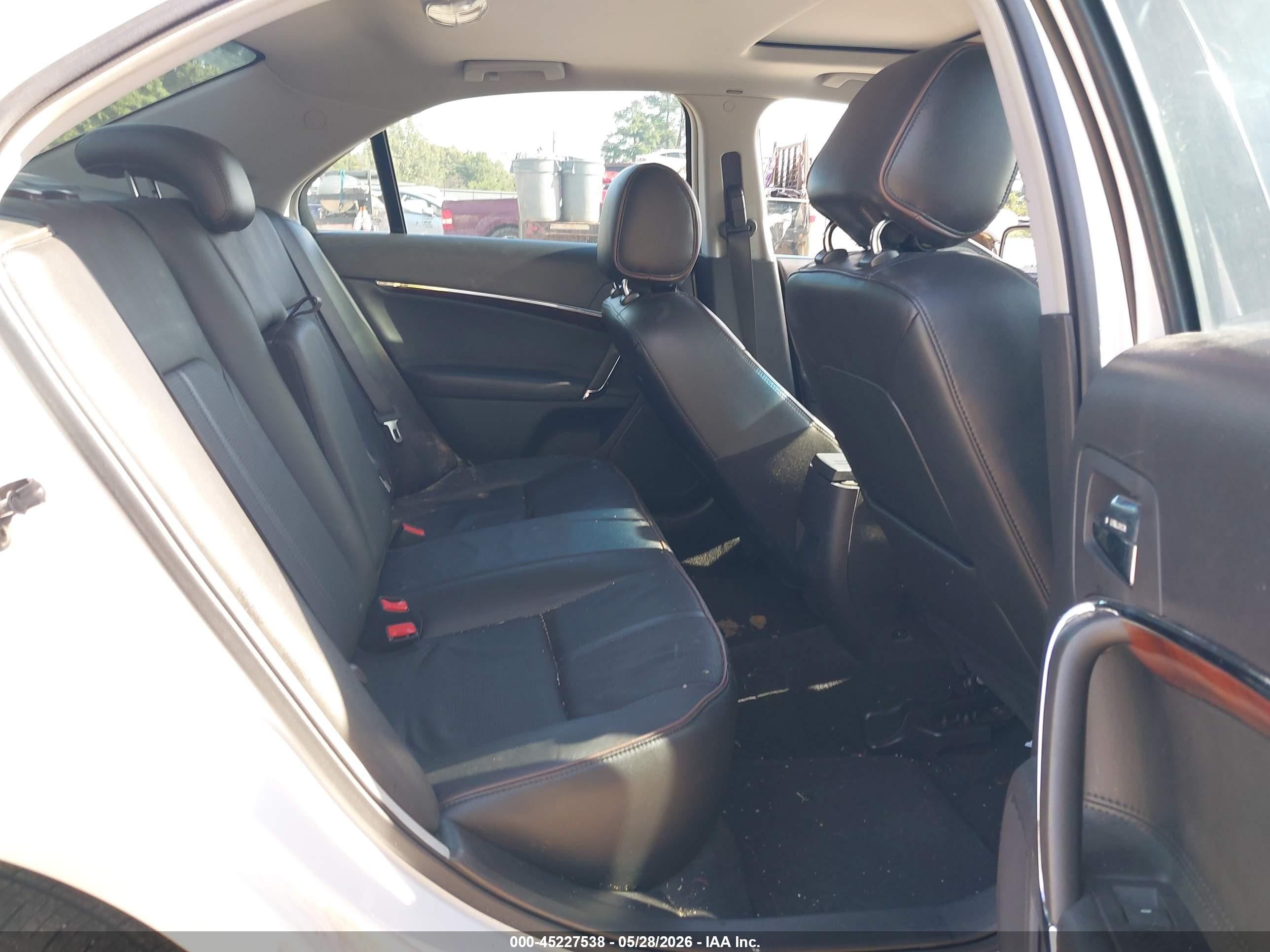 2012 Lincoln Mkz   Белый vin: 3LNHL2GC2CR818495