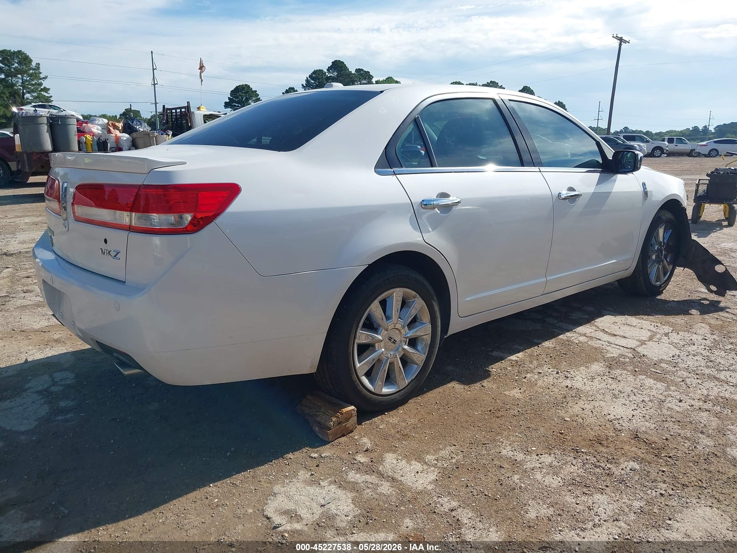 2012 Lincoln Mkz   Белый vin: 3LNHL2GC2CR818495