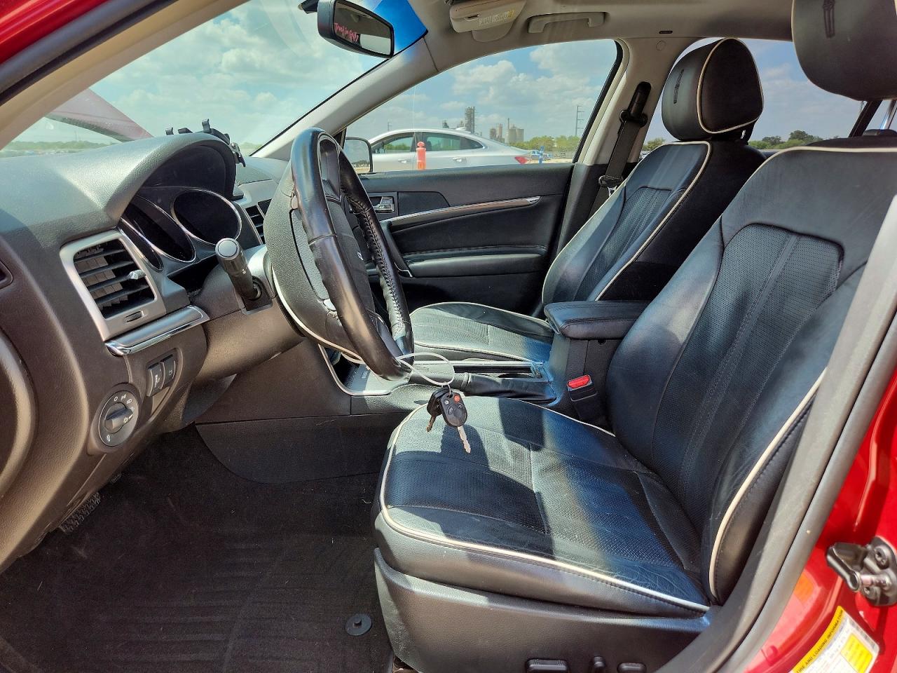 2012 Lincoln Mkz Red vin: 3LNHL2GC2CR820375