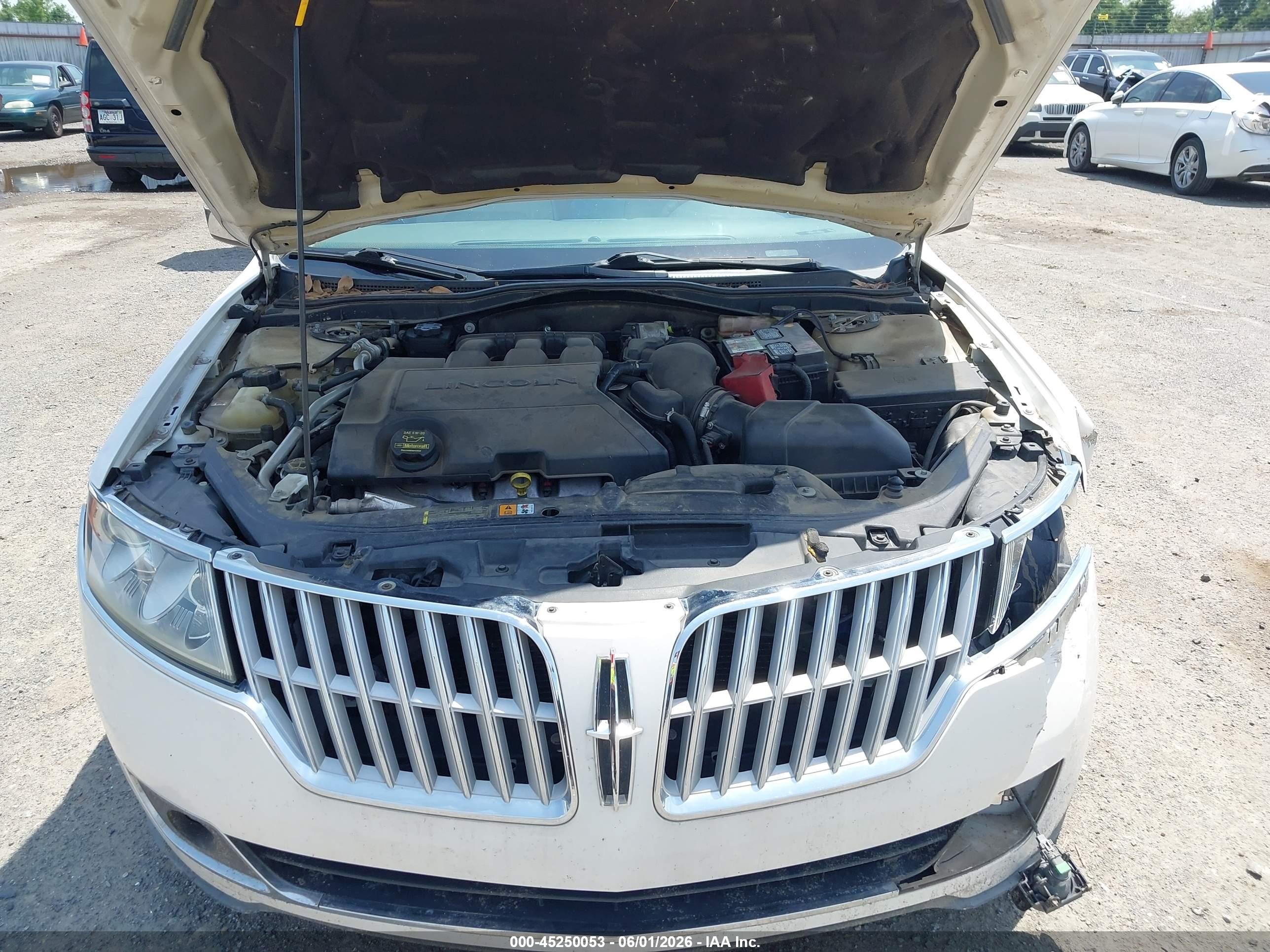 2010 Lincoln Mkz   White vin: 3LNHL2GC3AR623633