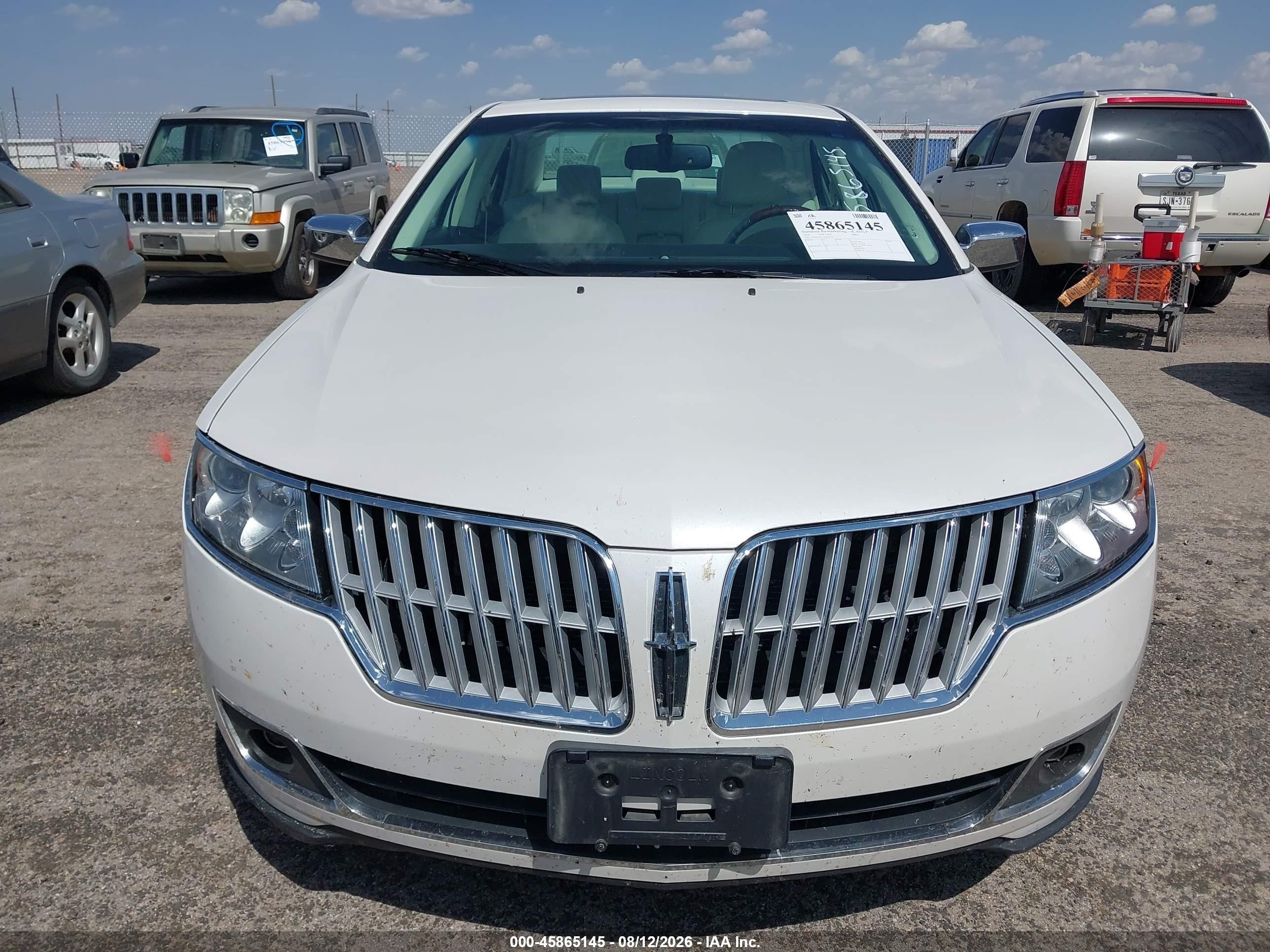 2010 Lincoln Mkz   White vin: 3LNHL2GC3AR628718