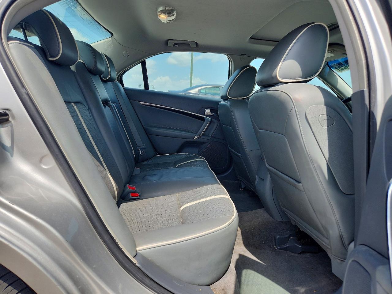 2010 Lincoln Mkz Silver vin: 3LNHL2GC3AR644966