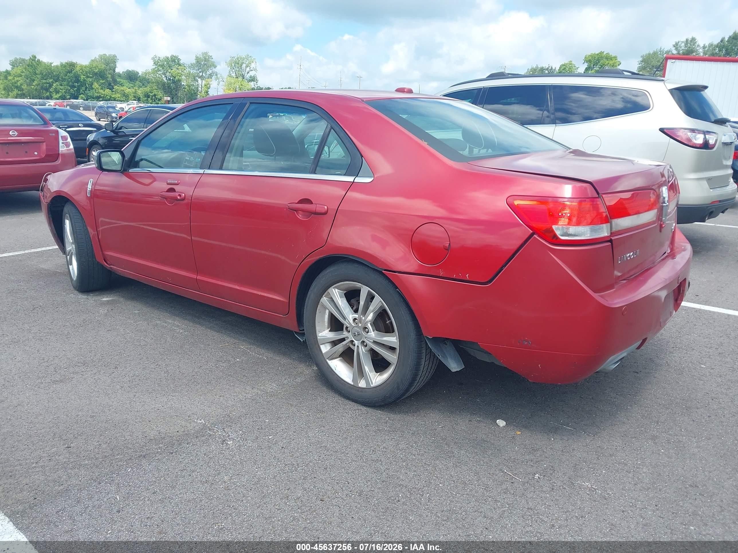 2011 Lincoln Mkz   Red vin: 3LNHL2GC3BR759357